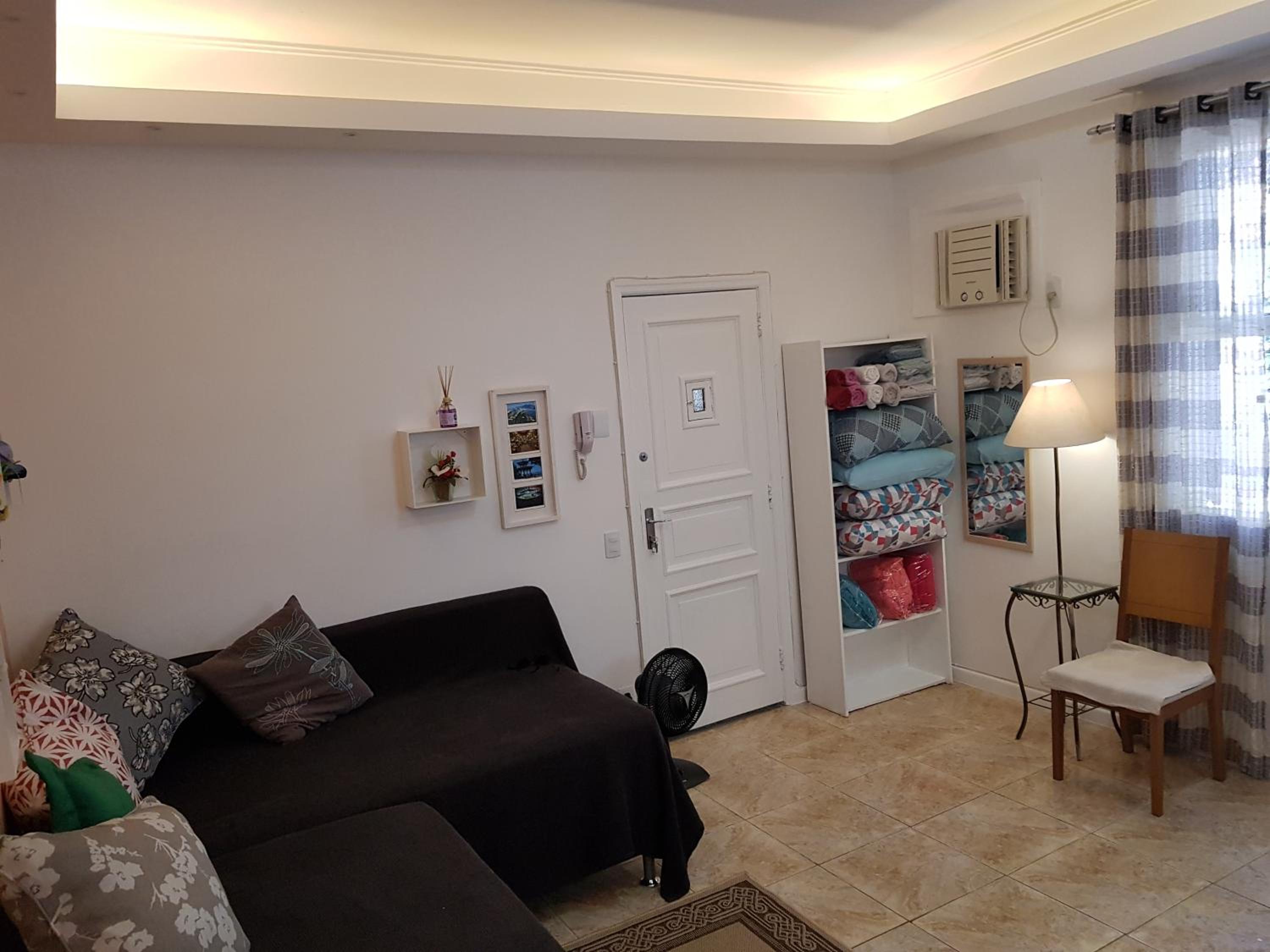 Studio Apartment - Photo 42