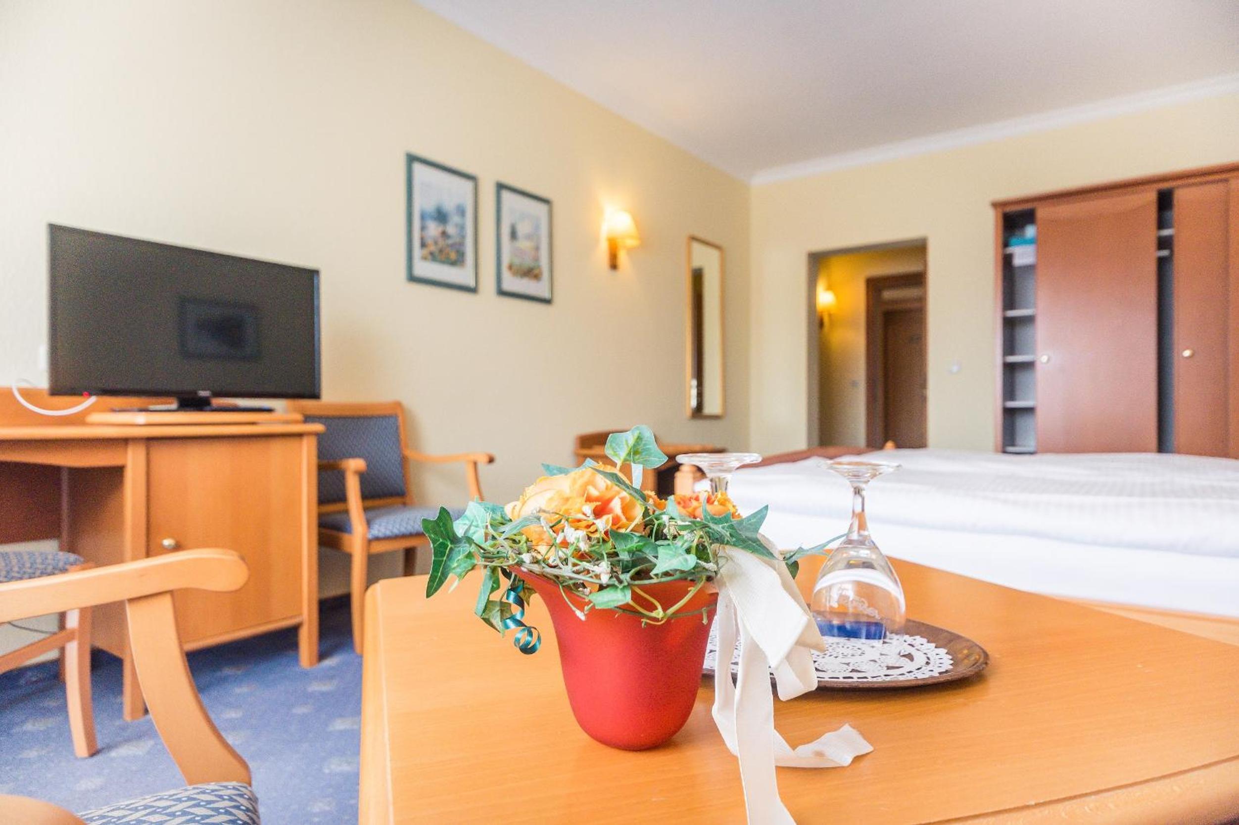 Standard Double Room - Main Building photo 2