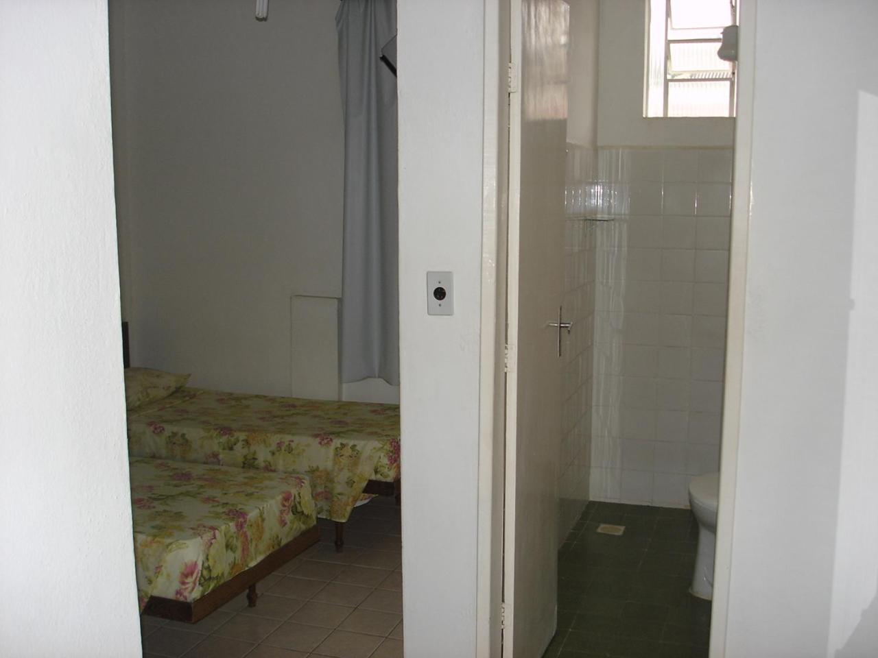 Standard Twin Room photo 3