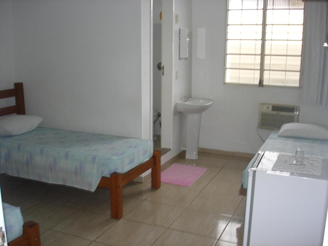 Standard Triple Room photo 3