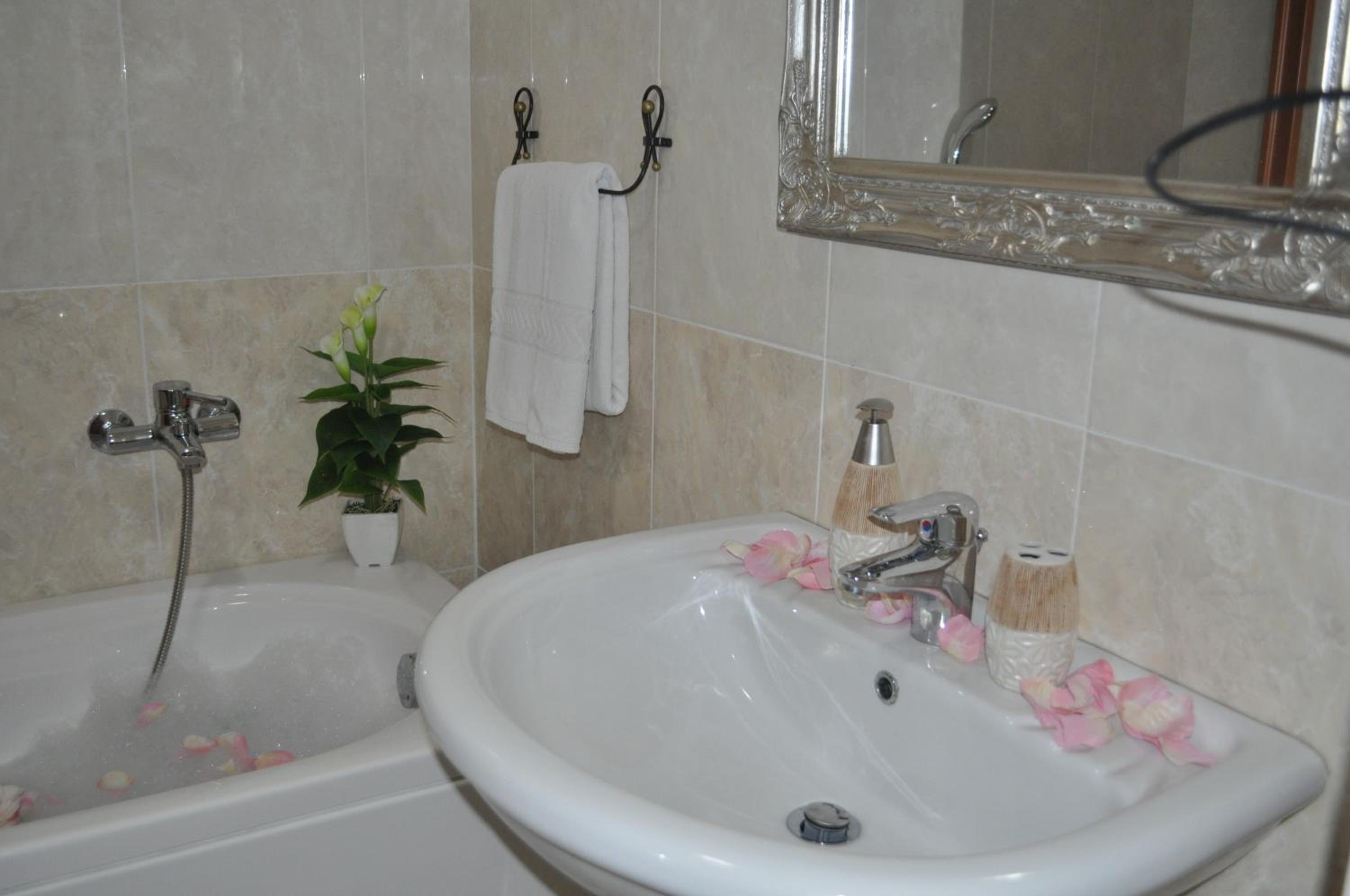 Penthouse Apartment - Photo 46