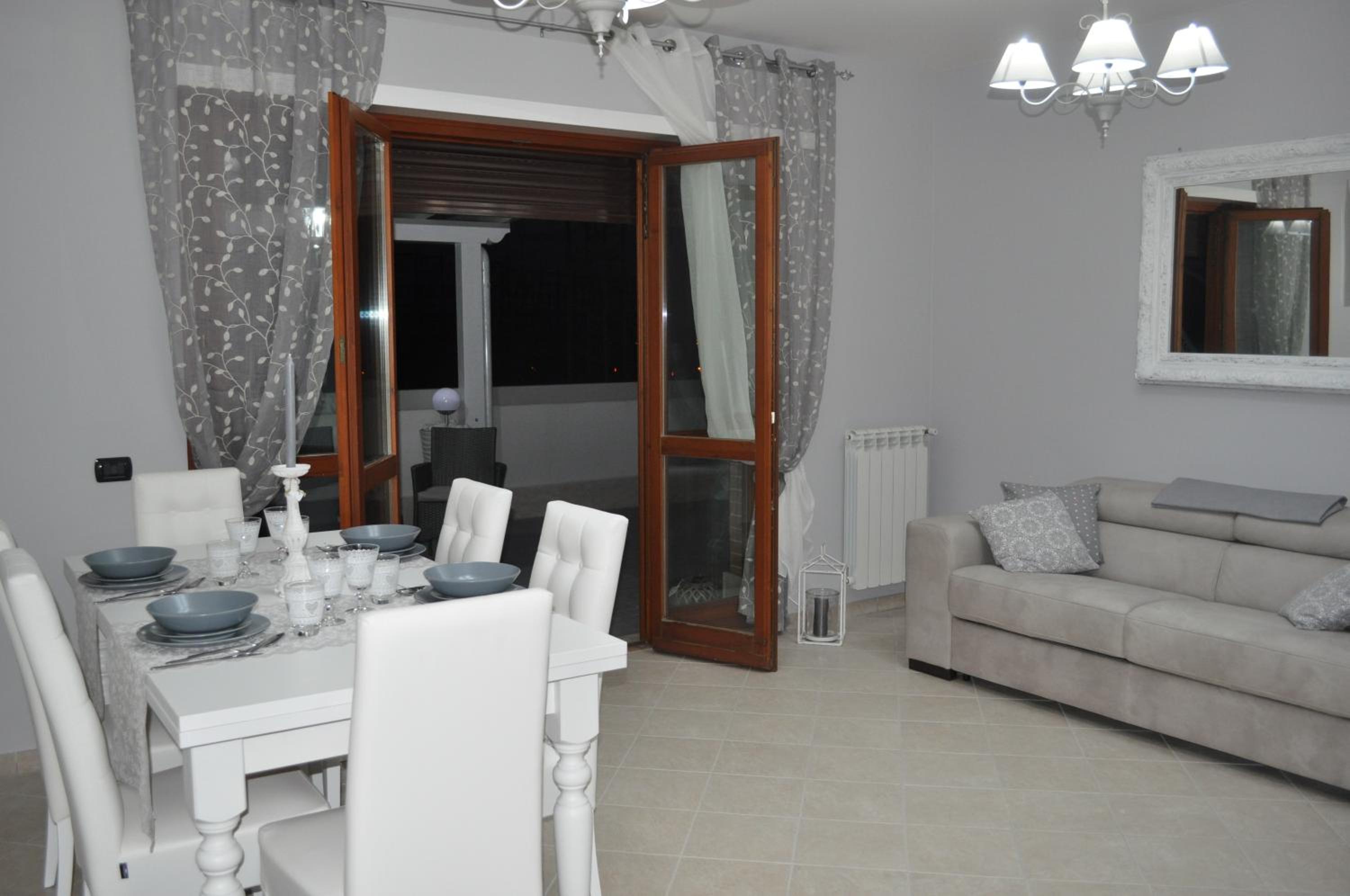 Penthouse Apartment - Photo 40