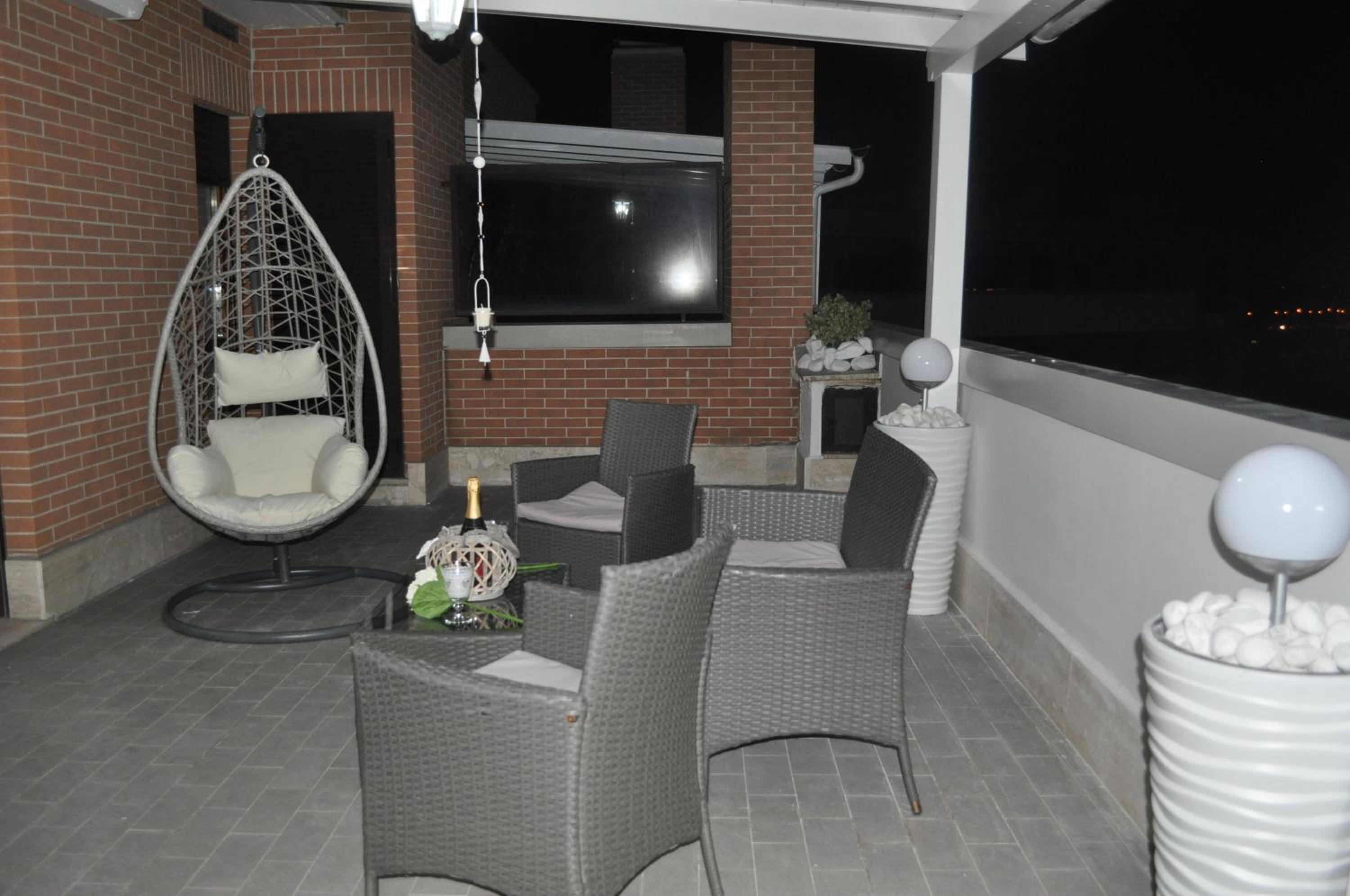 Penthouse Apartment - Photo 50
