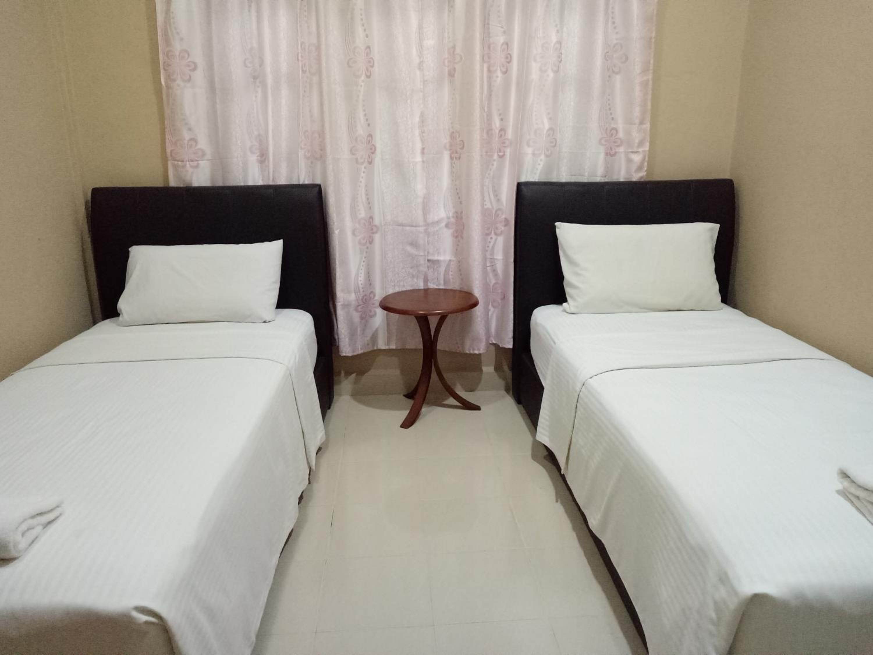 Mixed Dormitory Room photo 3