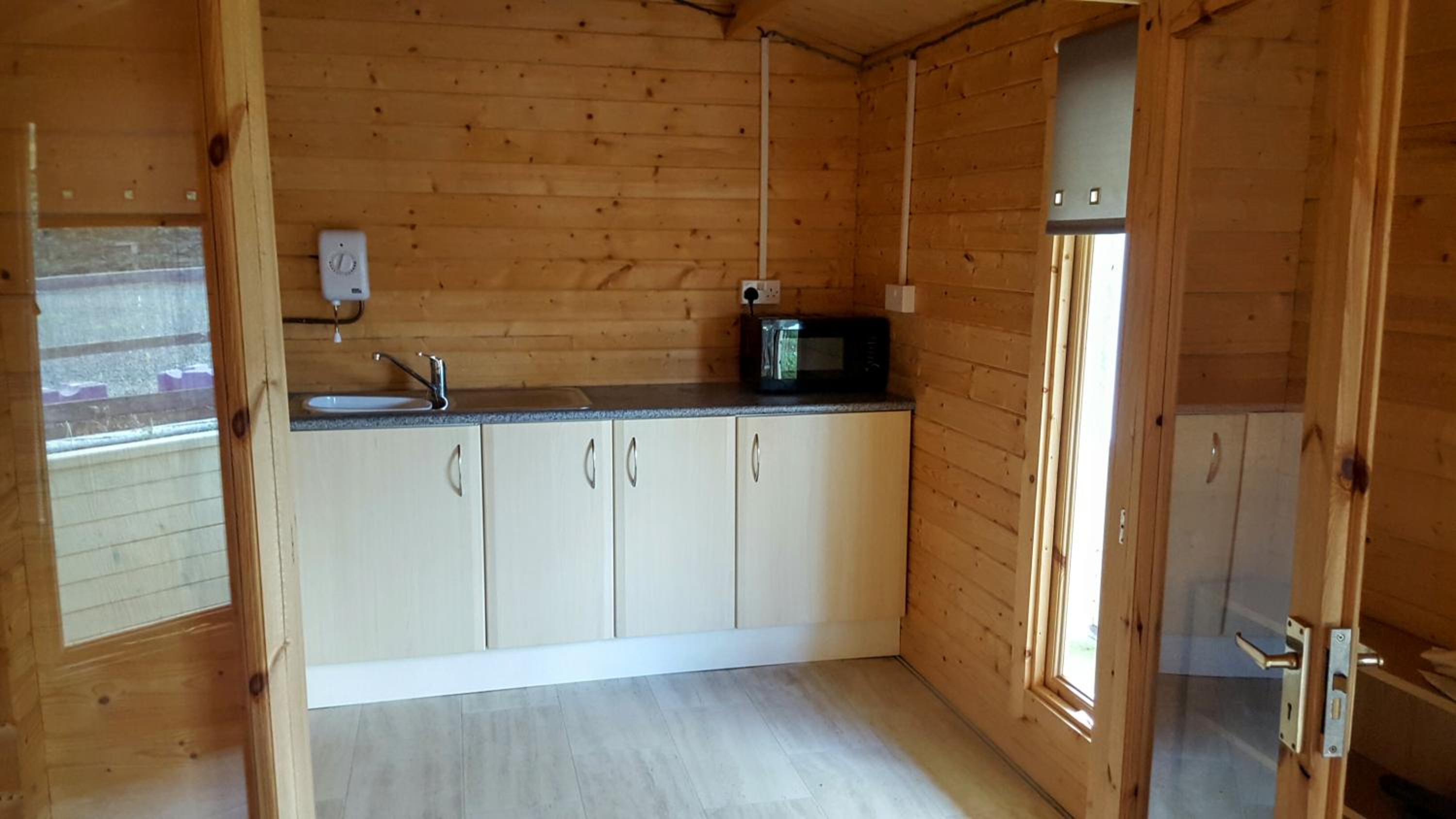 One-Bedroom Chalet - Photo 13