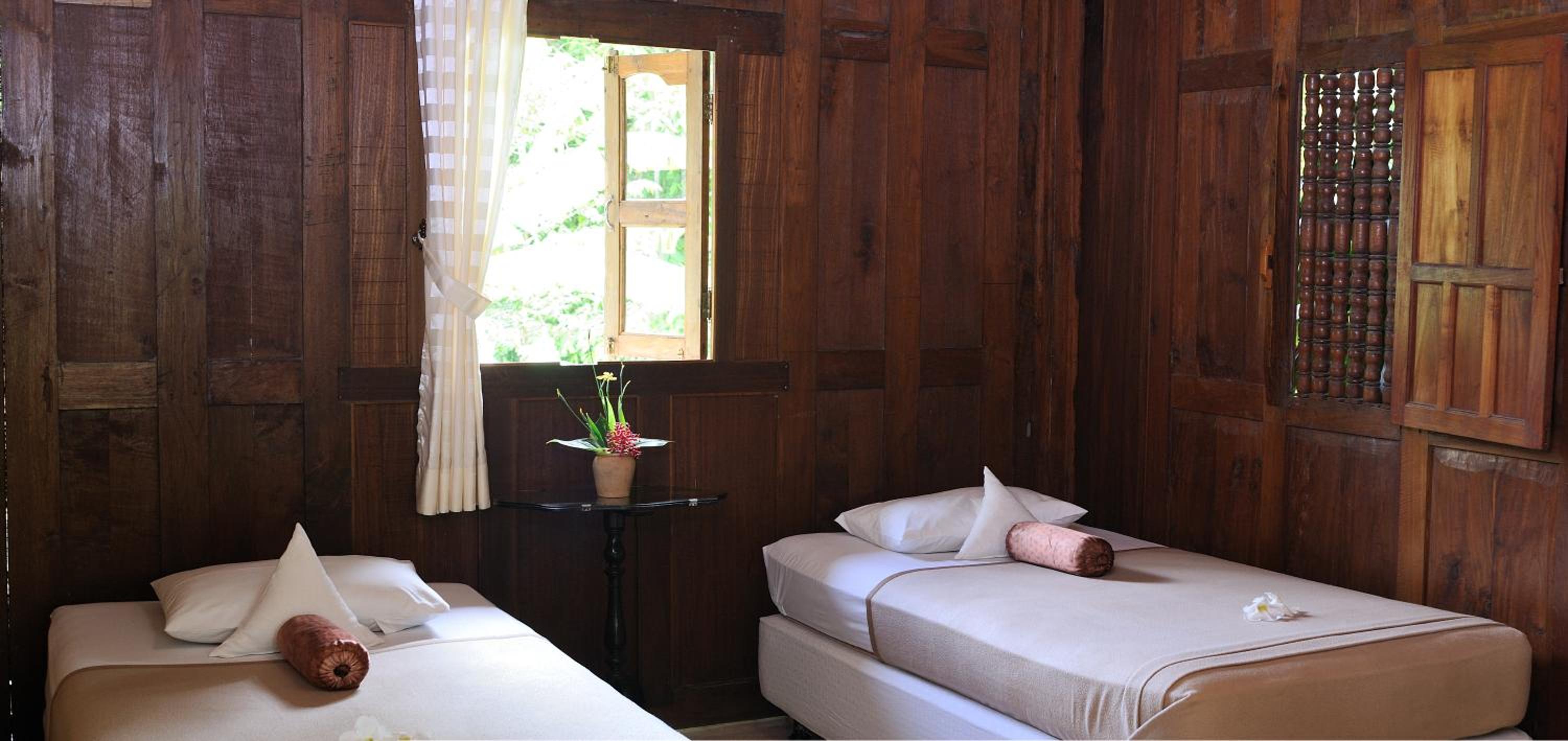 Superior Twin Room with Garden View - Photo 2