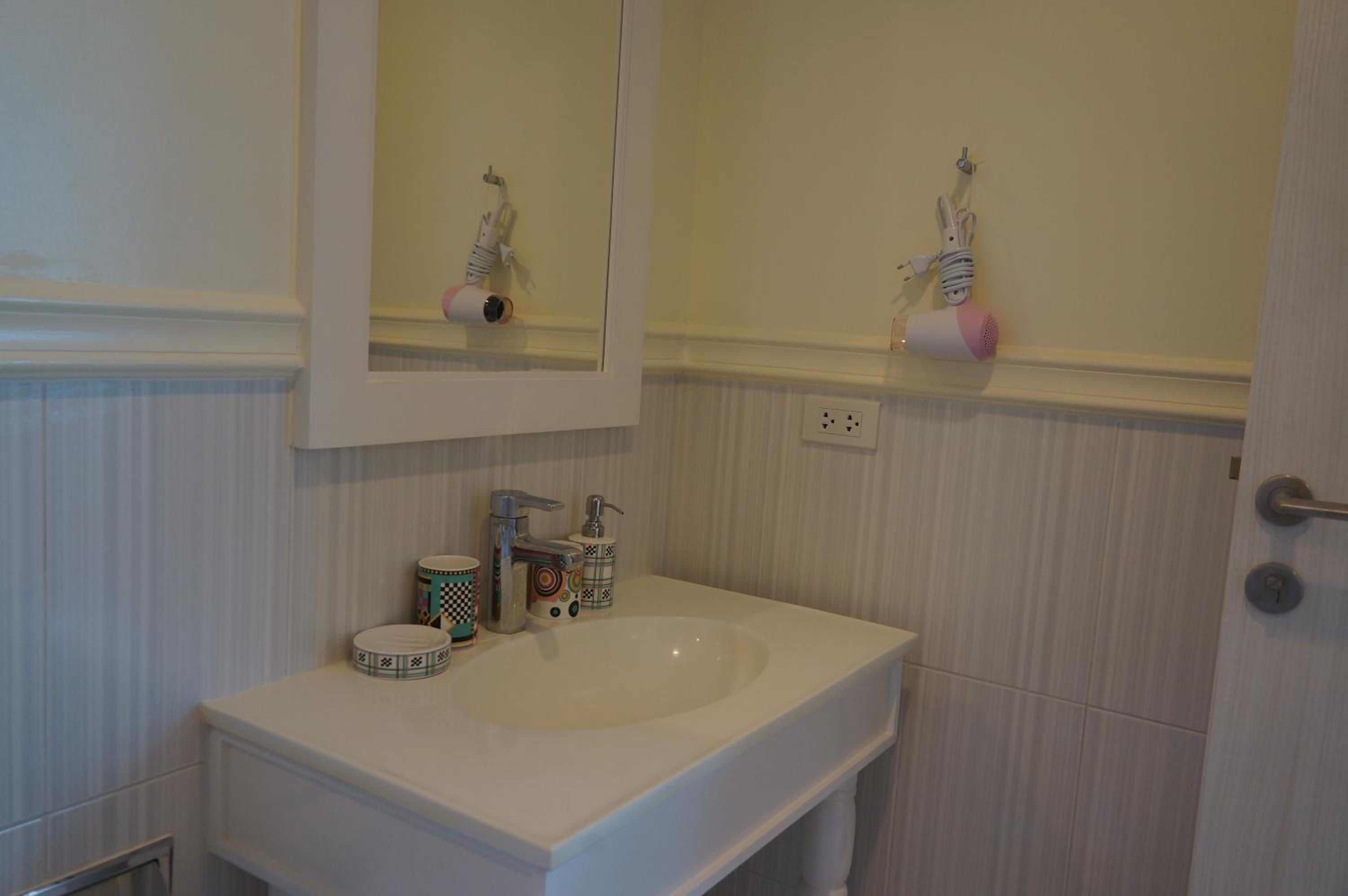 Apartment - Photo 16