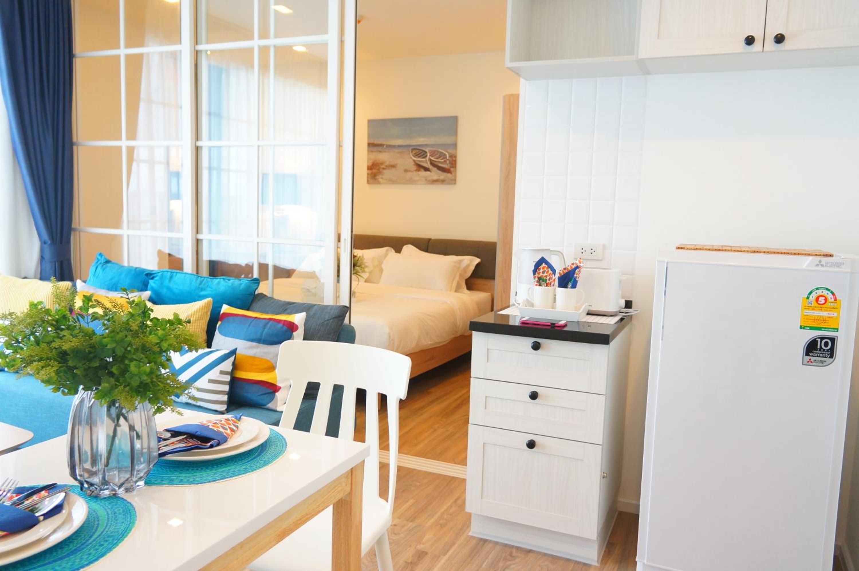 Apartment - Photo 8