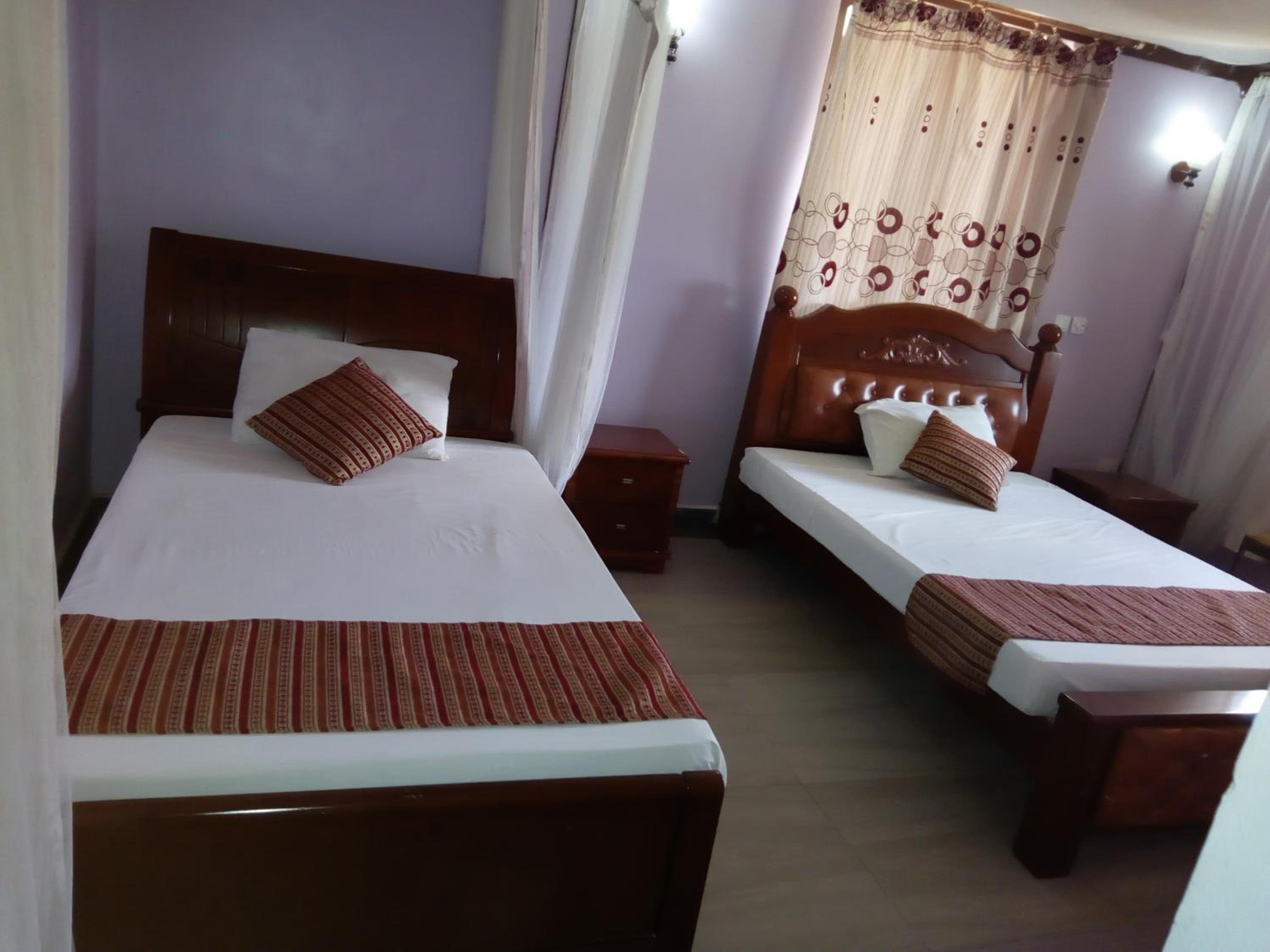 Twin Room with Shared Bathroom