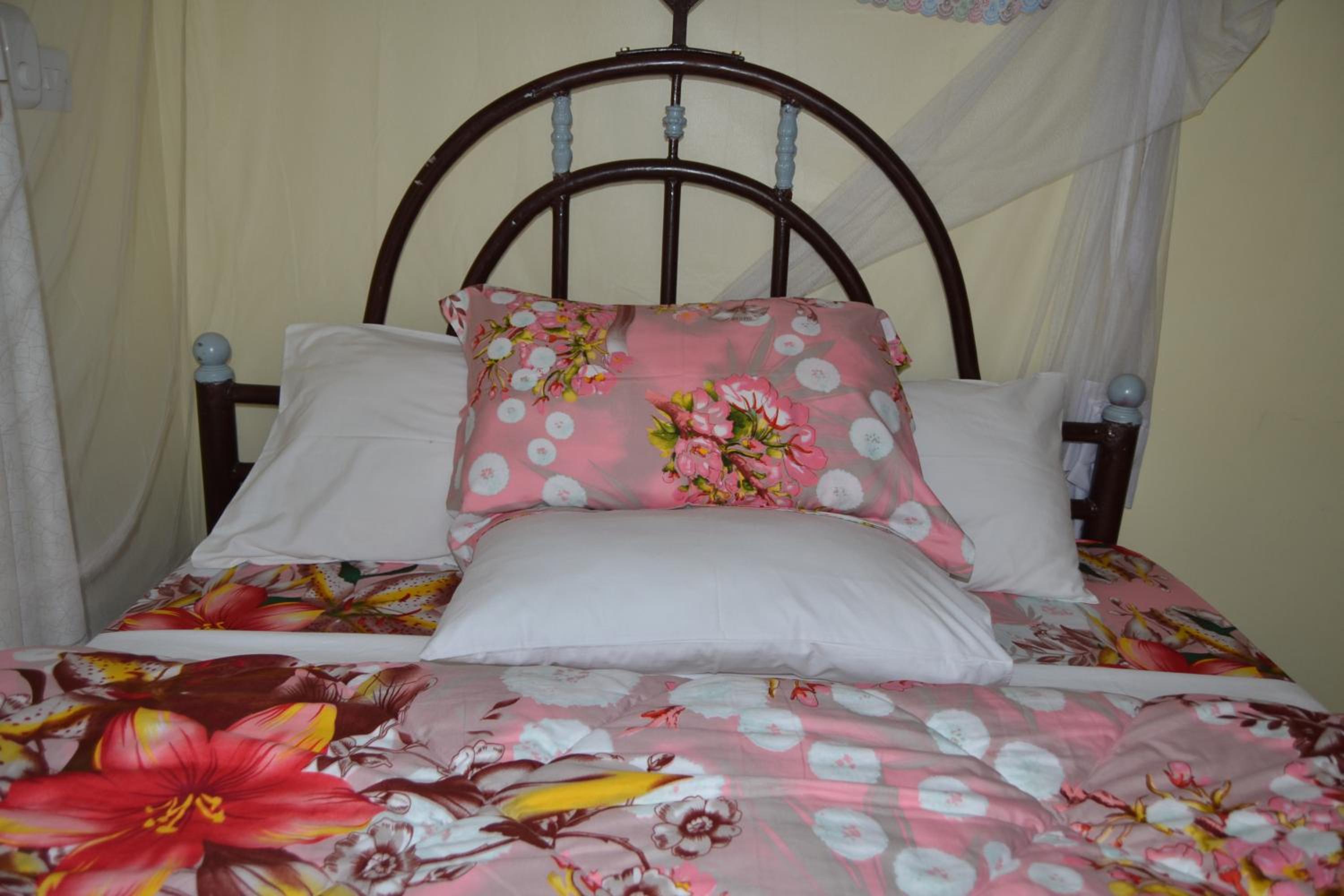 Double Room with Private Bathroom photo 2