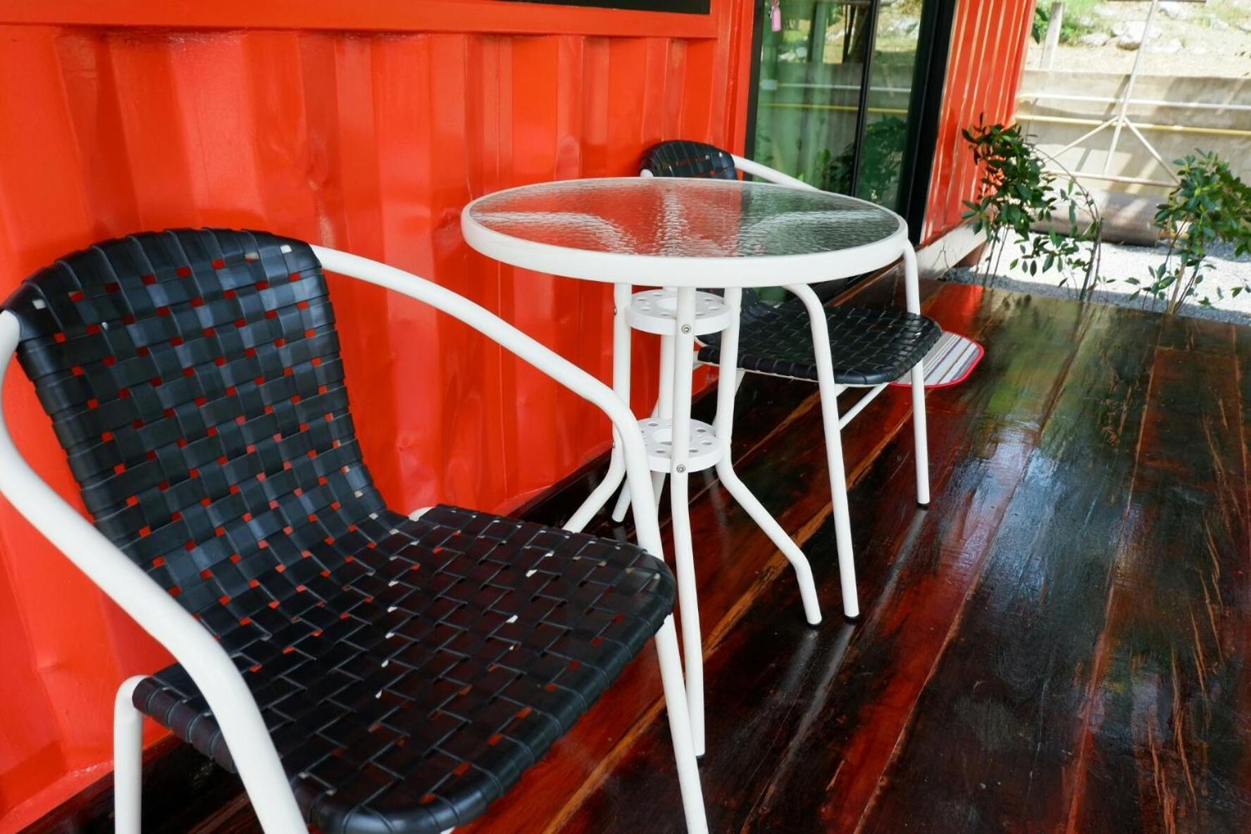 Cottage with Garden View - Photo 13