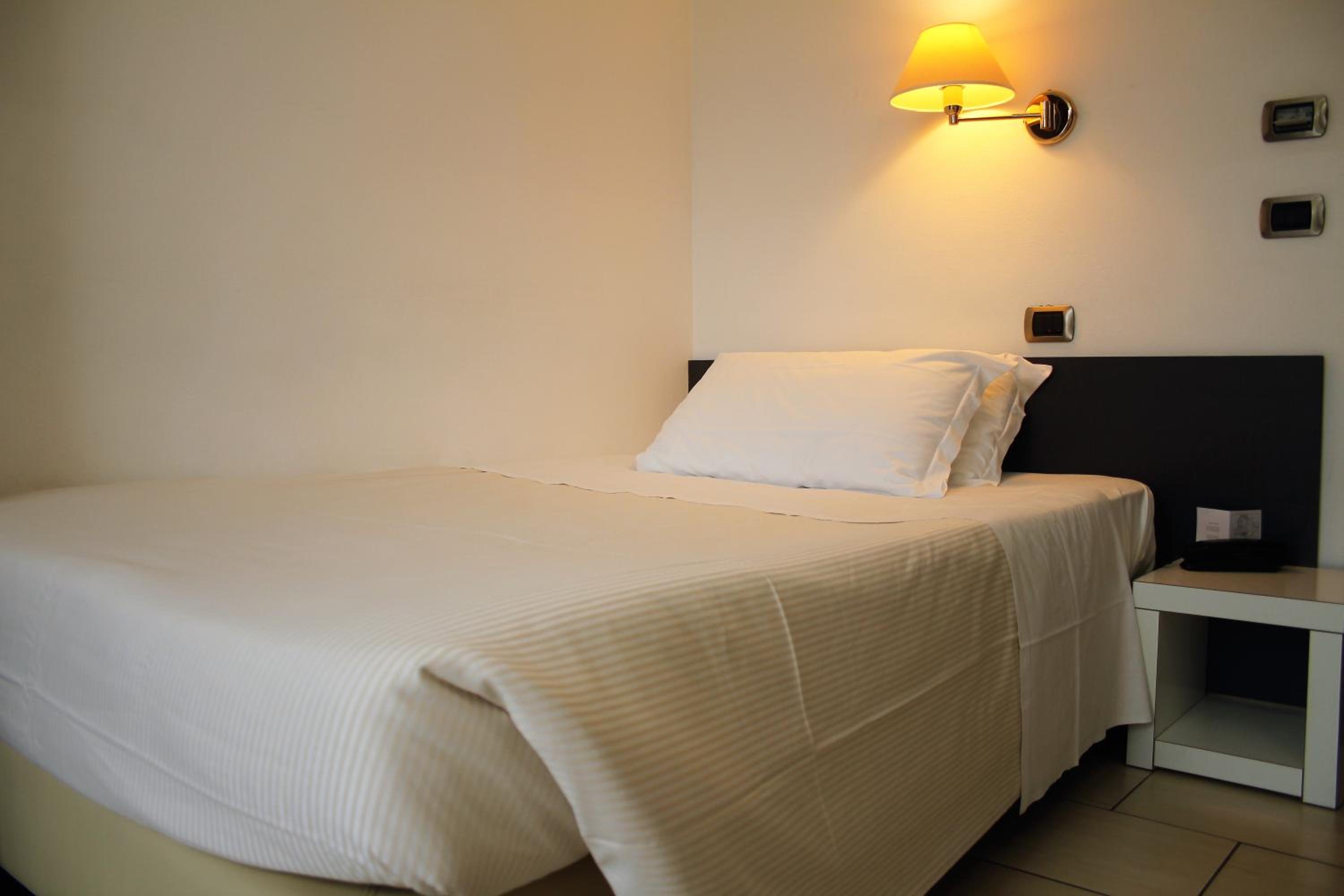 Classic Single Room photo 3