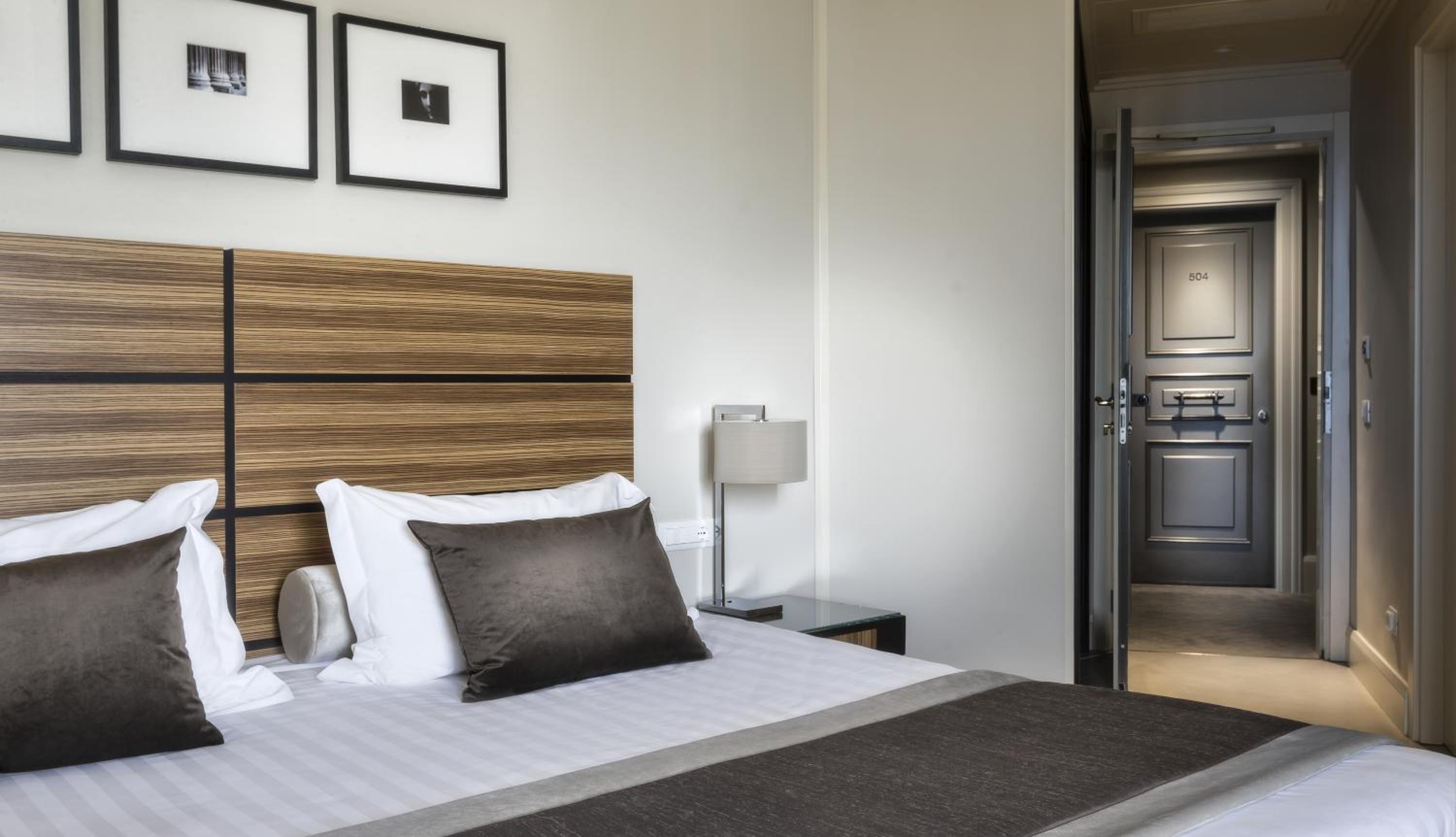 Deluxe Double or Twin Room - Photo 4