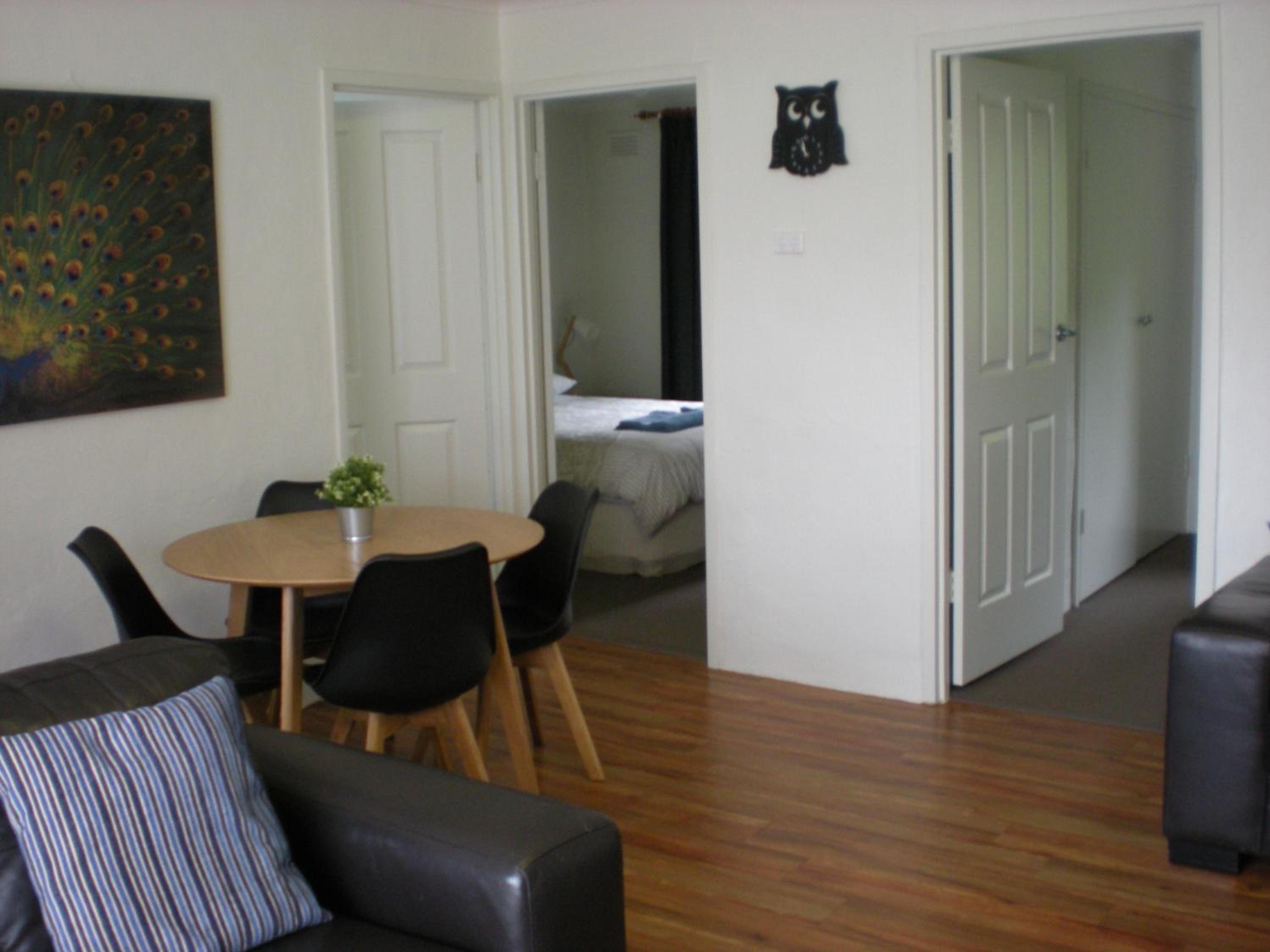 Deluxe Two-Bedroom Apartment photo 2