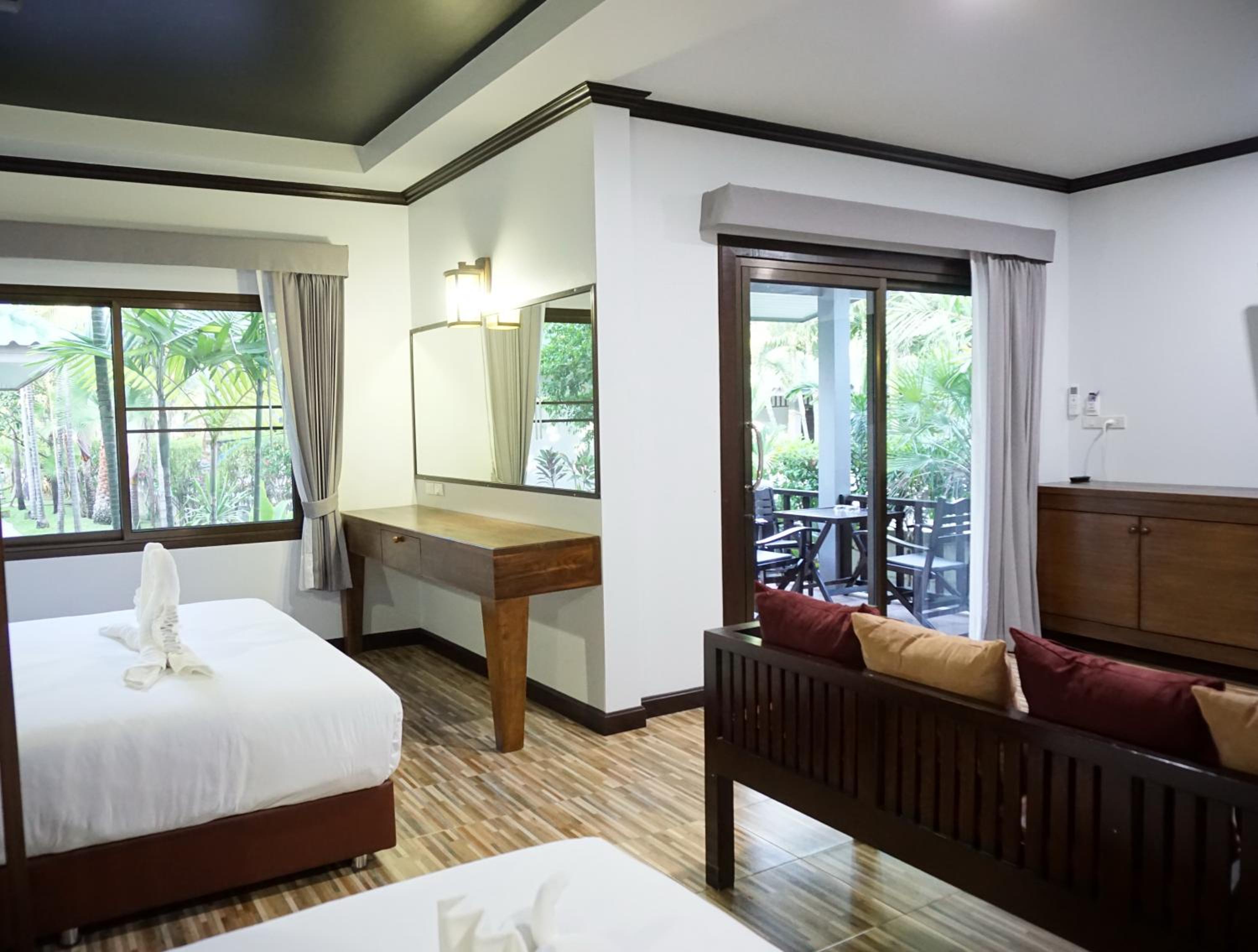 Family Bungalow - Photo 7