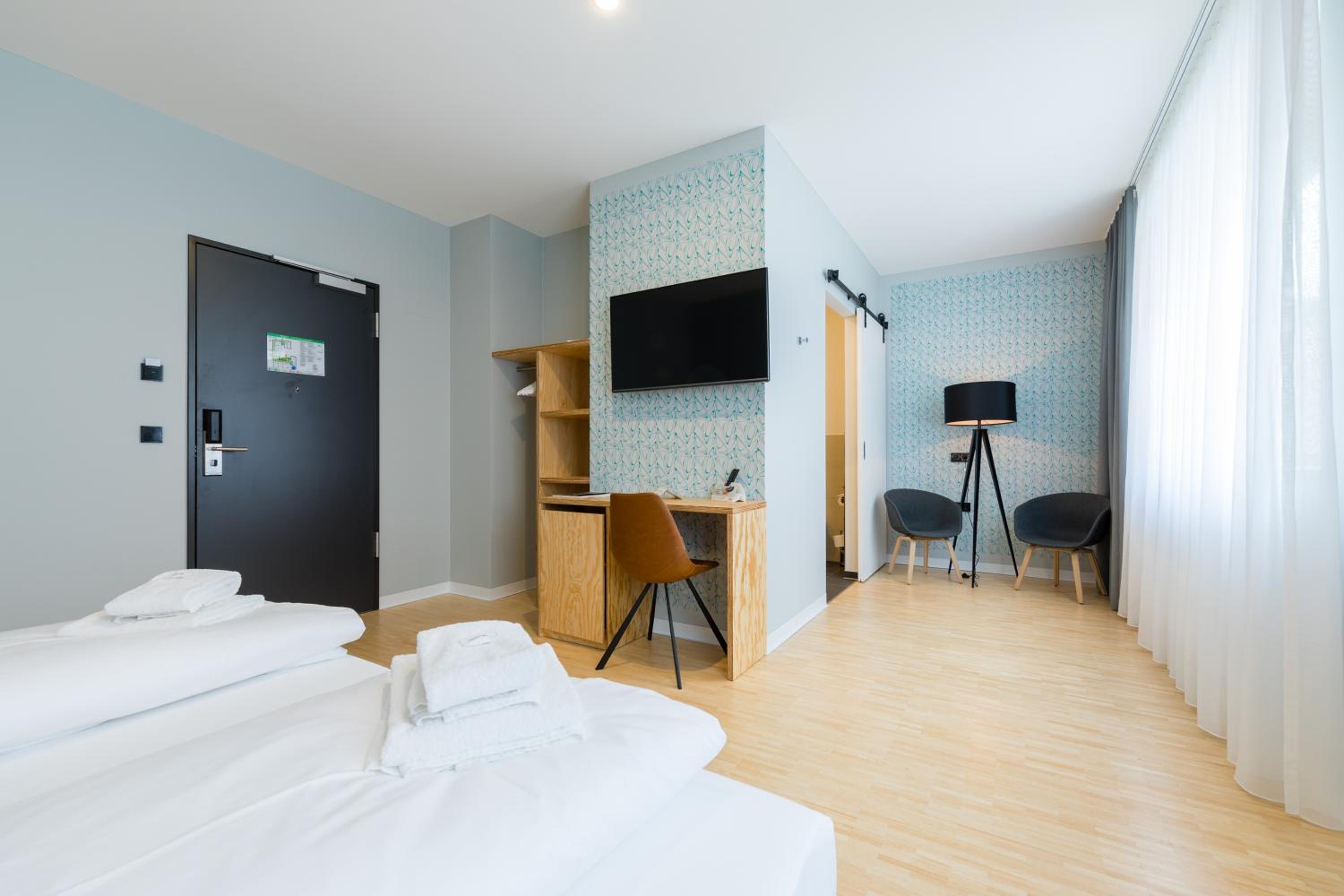 Double Room - Photo 3