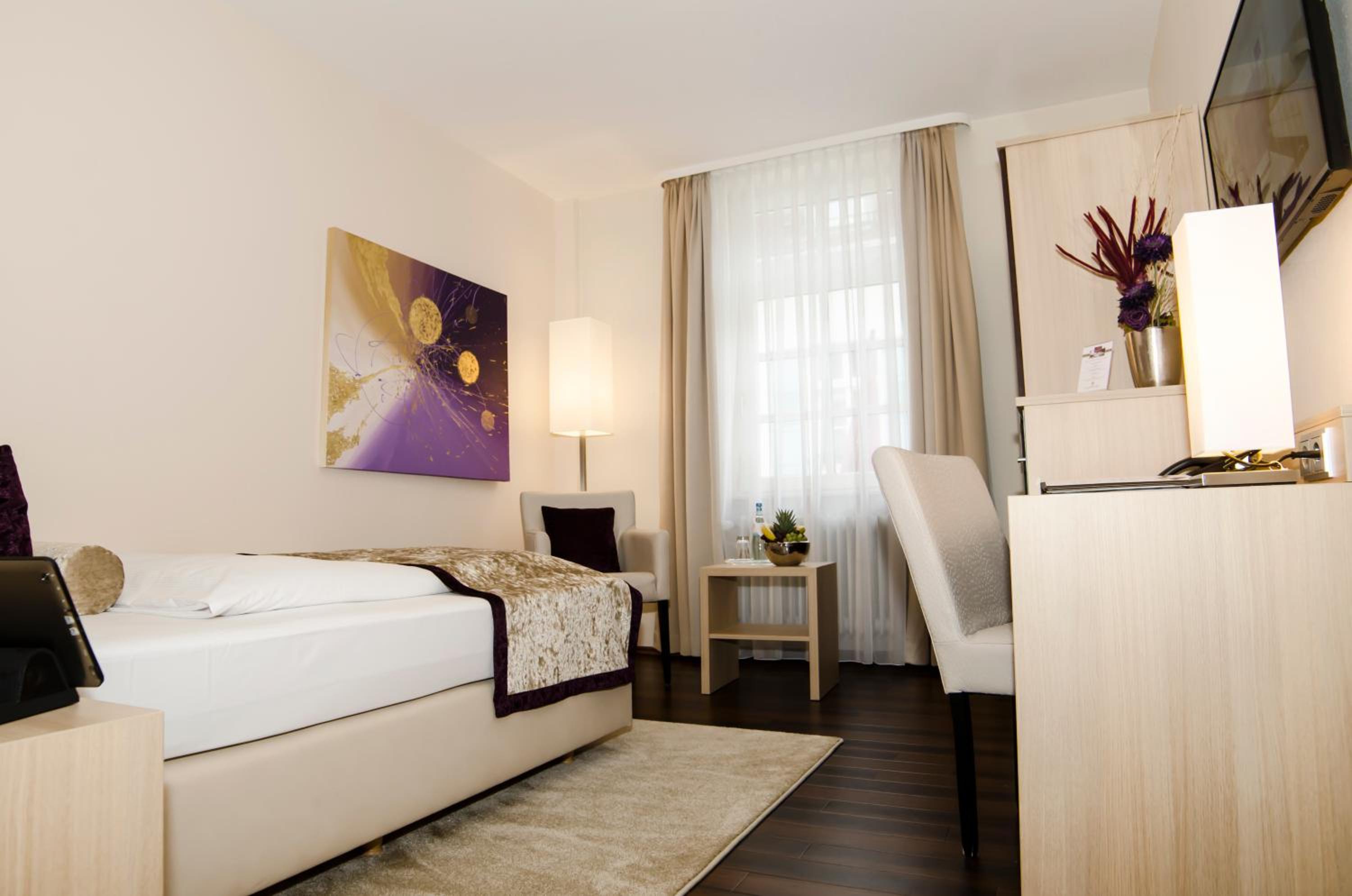 Single Room photo 1