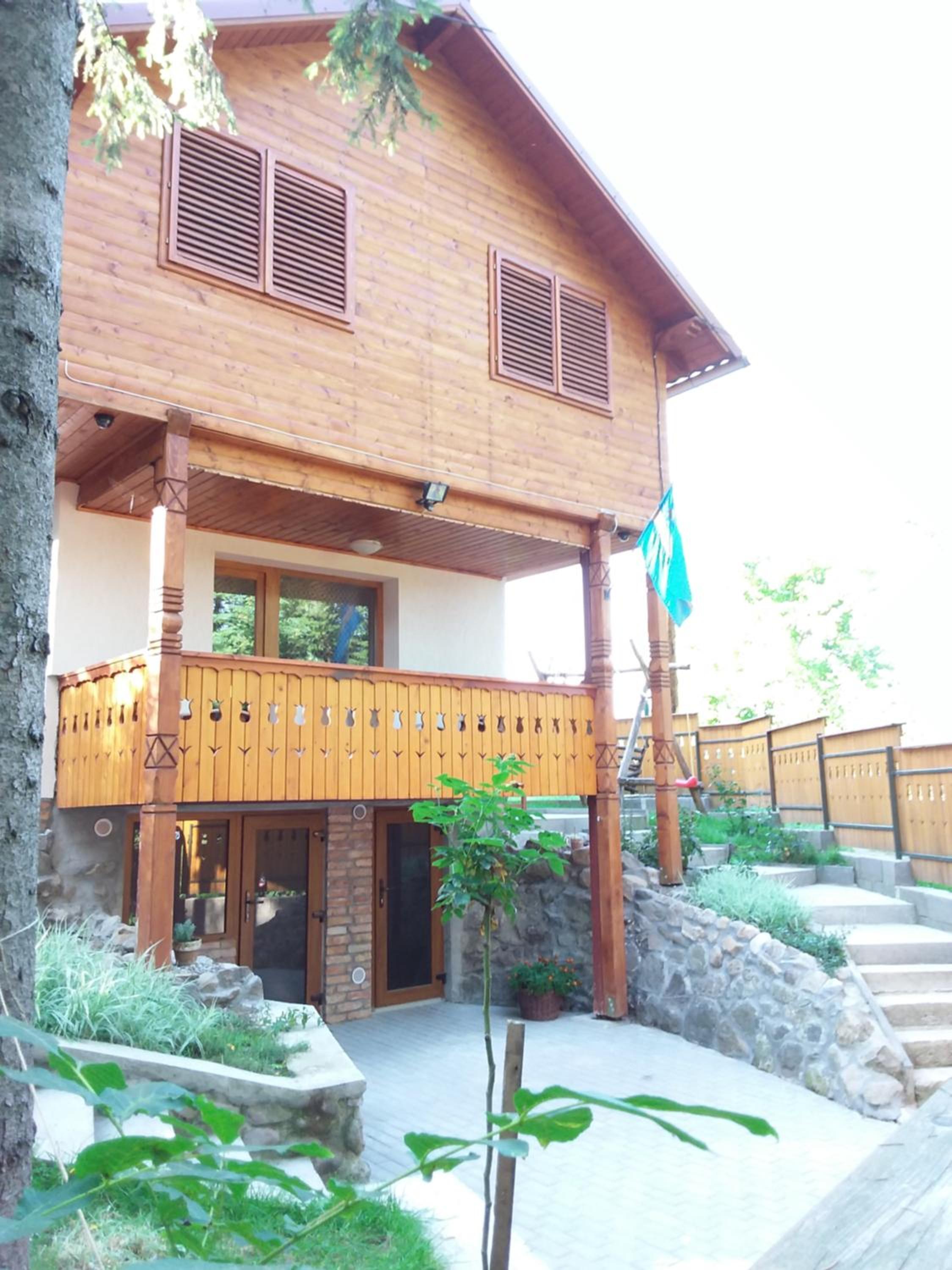 Two-Bedroom House photo 2