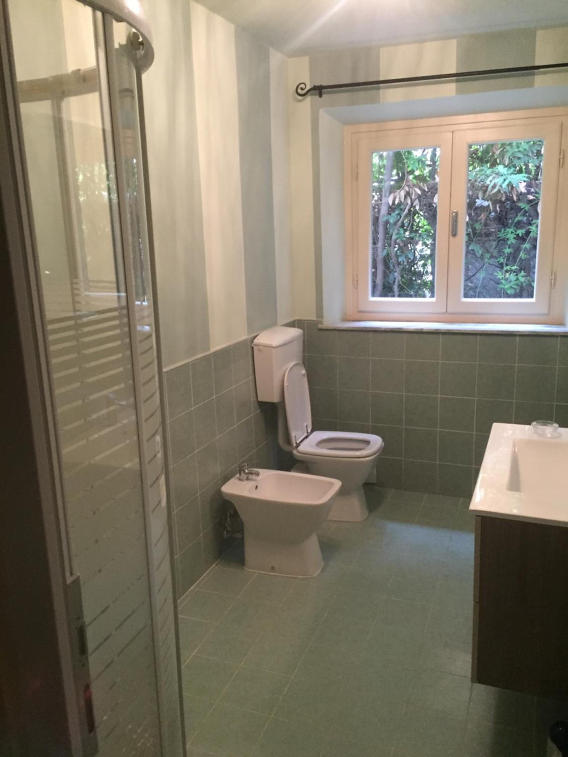 Standard Double Room - Photo 5