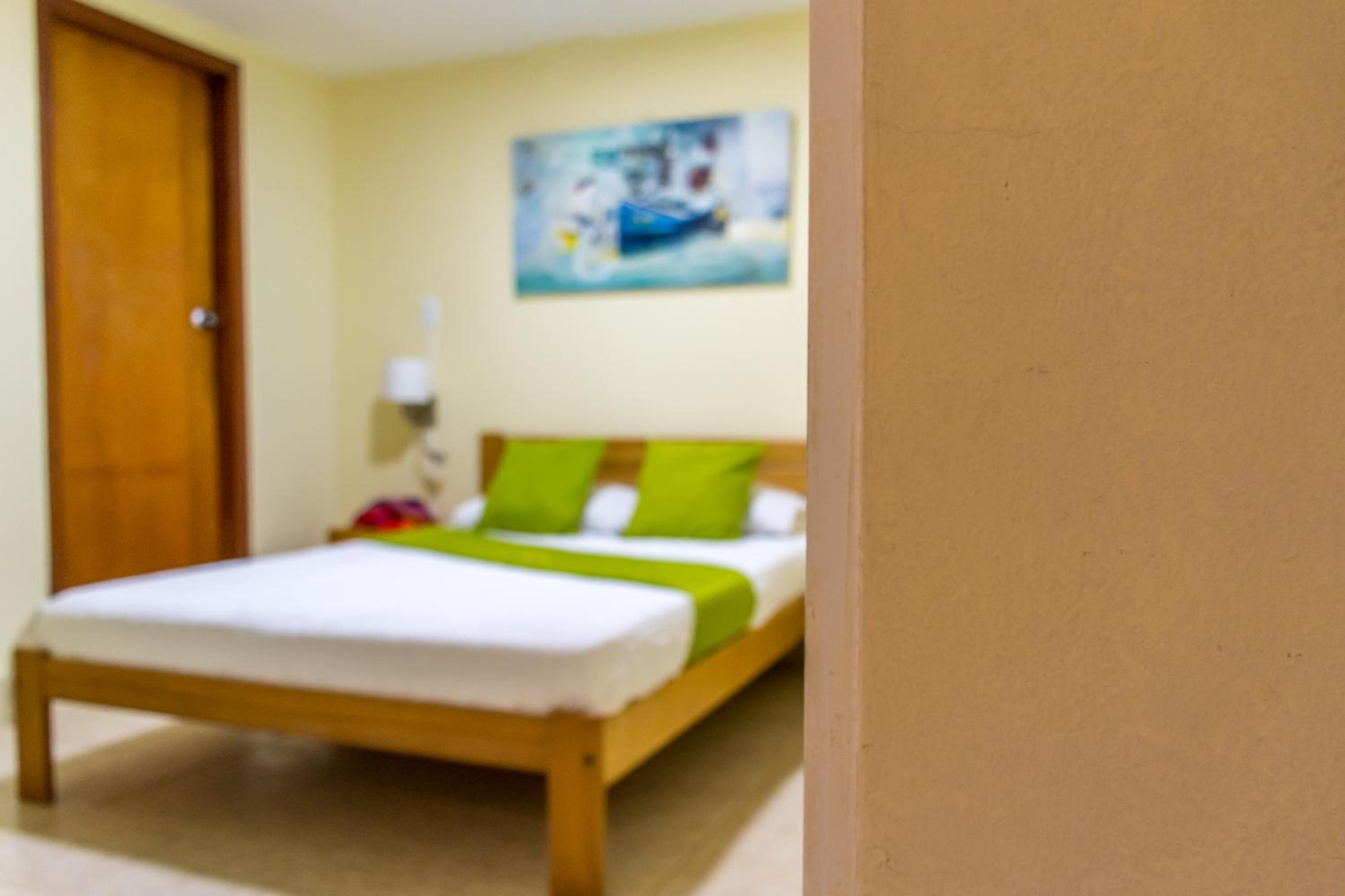 Double Room with Private Bathroom photo 2