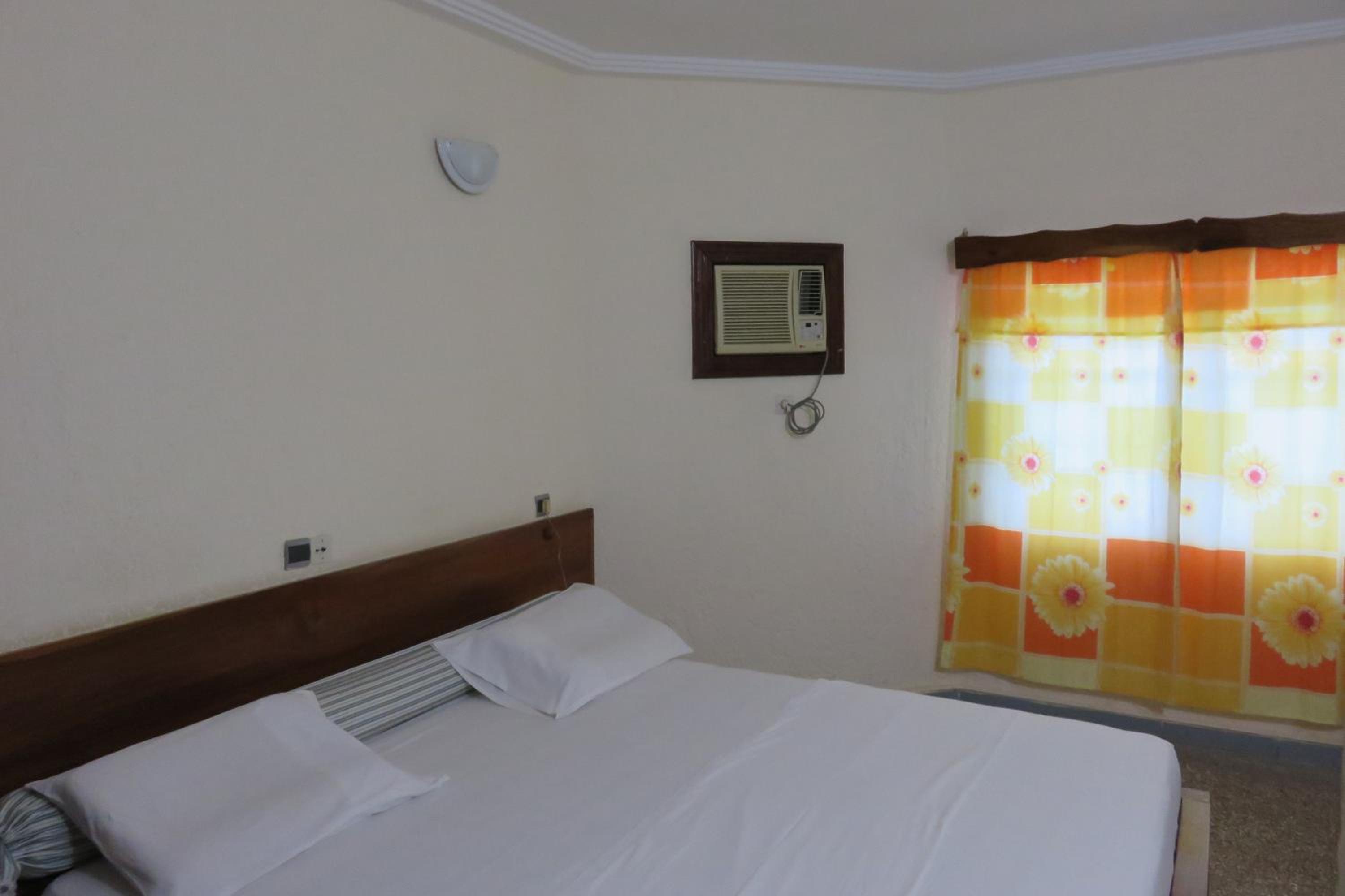 Deluxe King Room photo 1