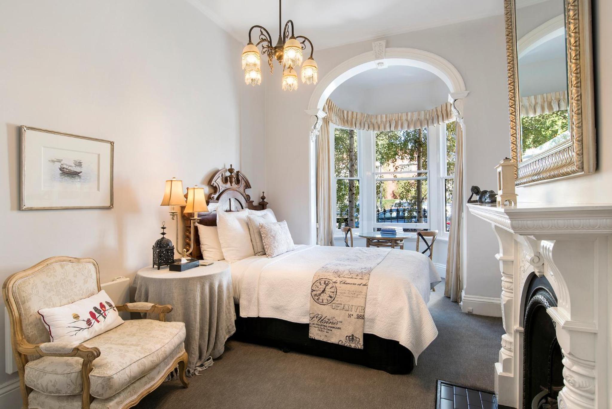 Britannica Room (Spa Ensuite)