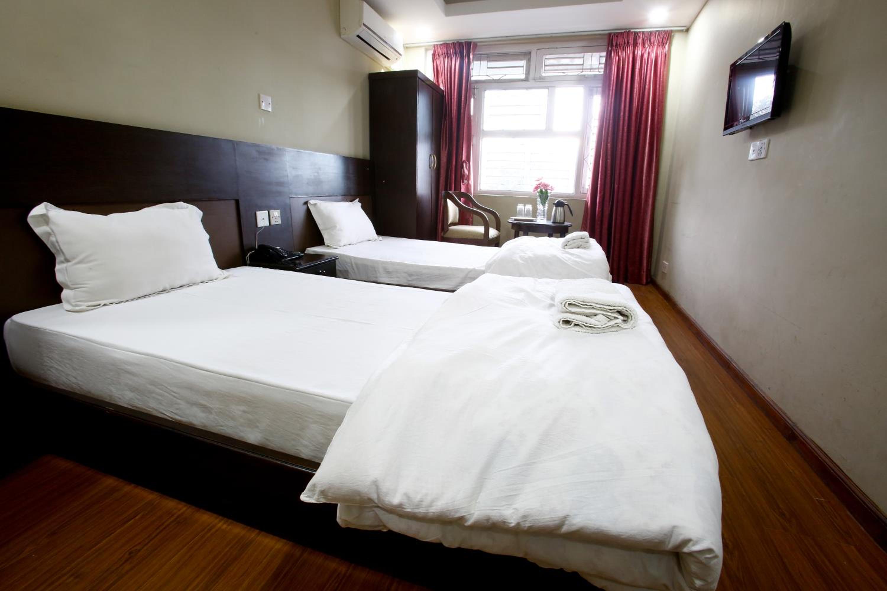 Deluxe Double Room - Photo 3