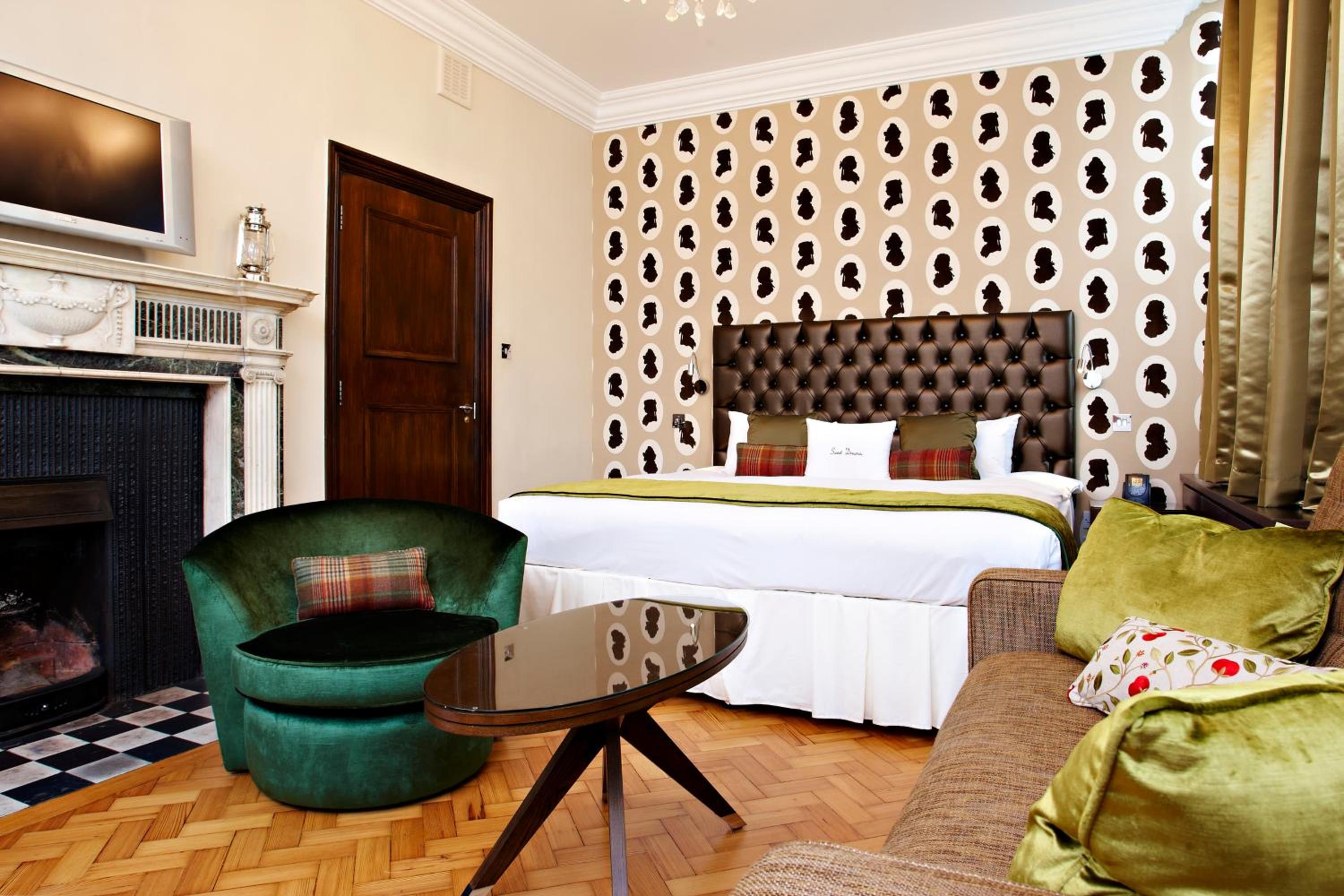 King Magistrate Suite