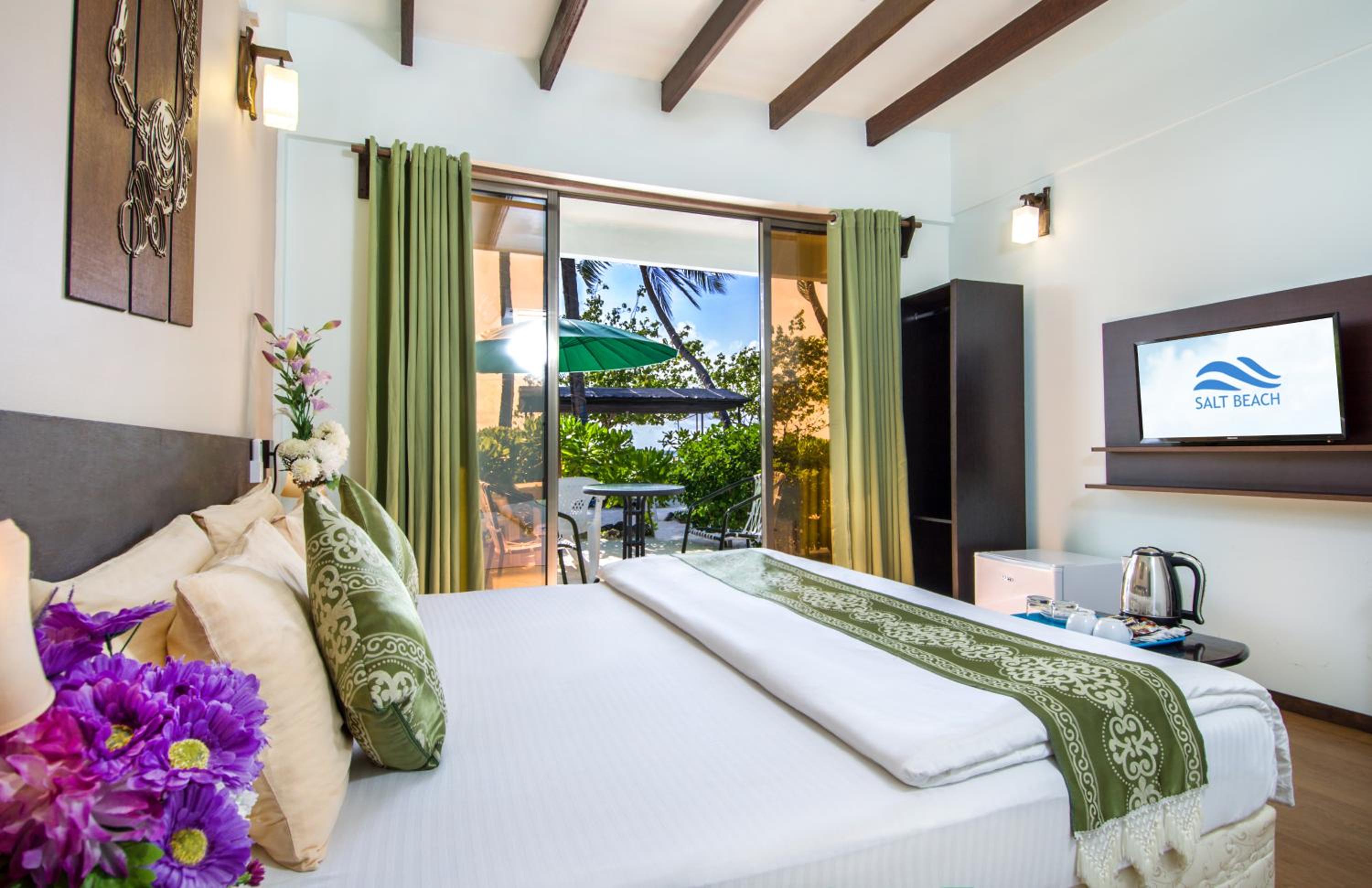 Double or Twin Room with Garden View photo 1