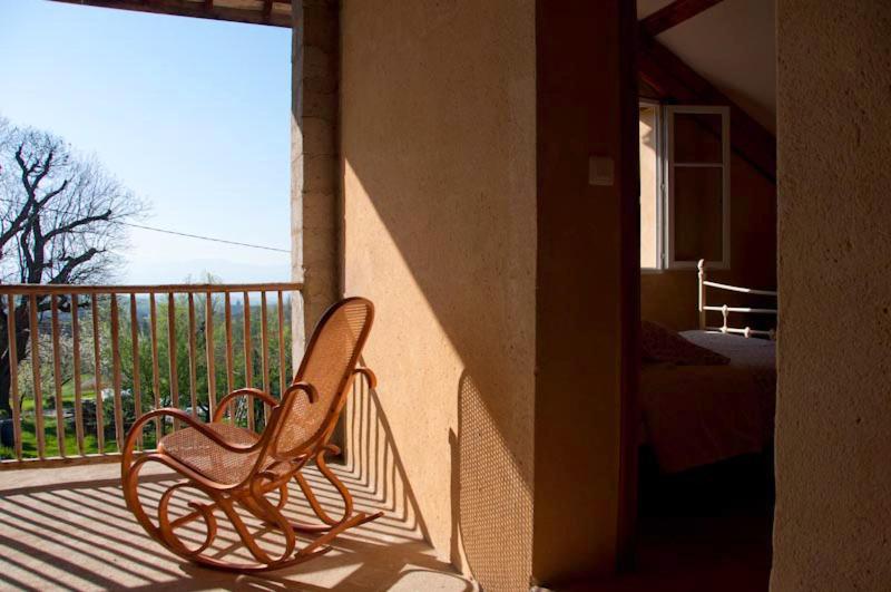 Double or Twin Room with Mountain View photo 3