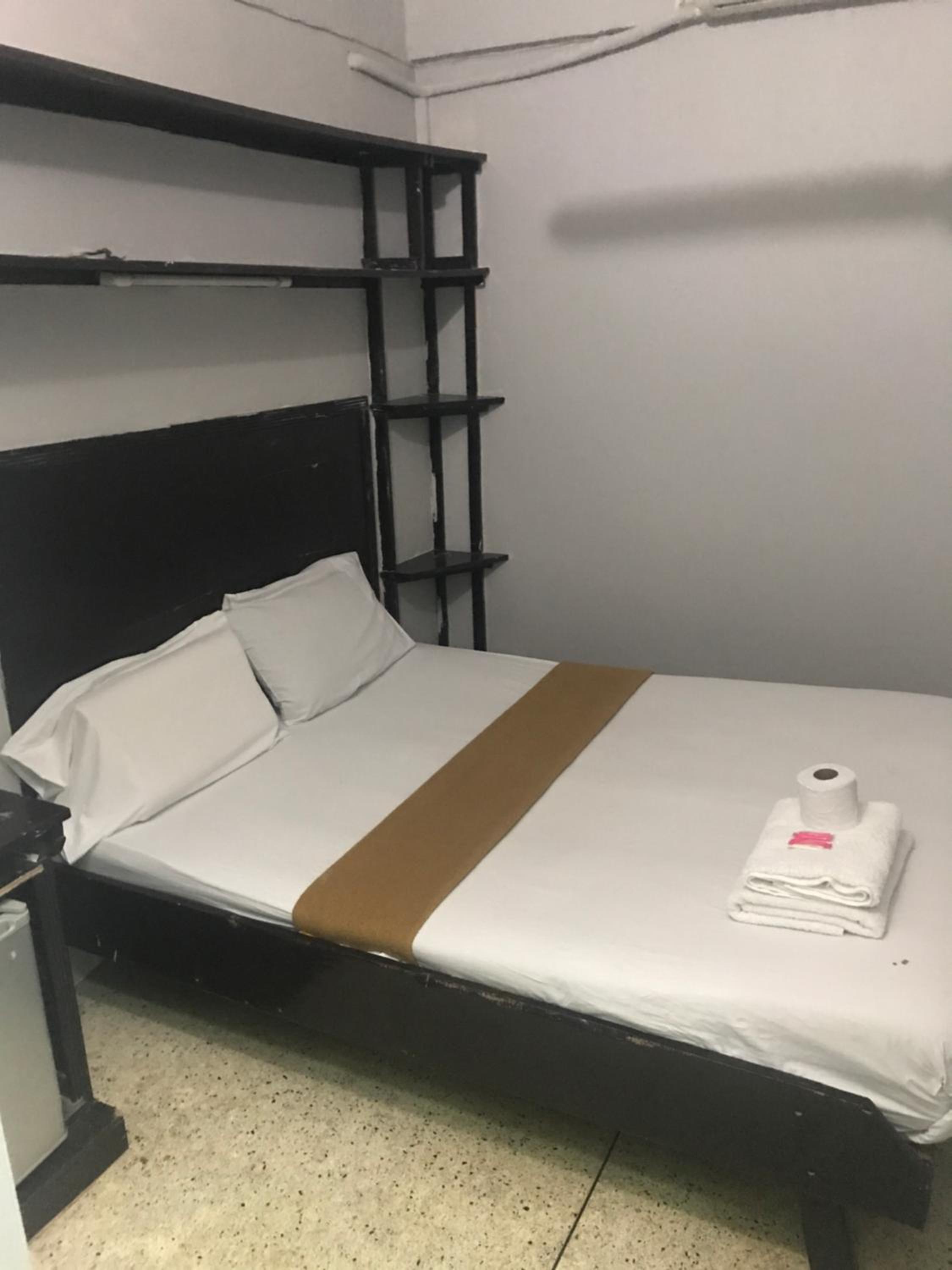 Economy Double Room - Photo 2