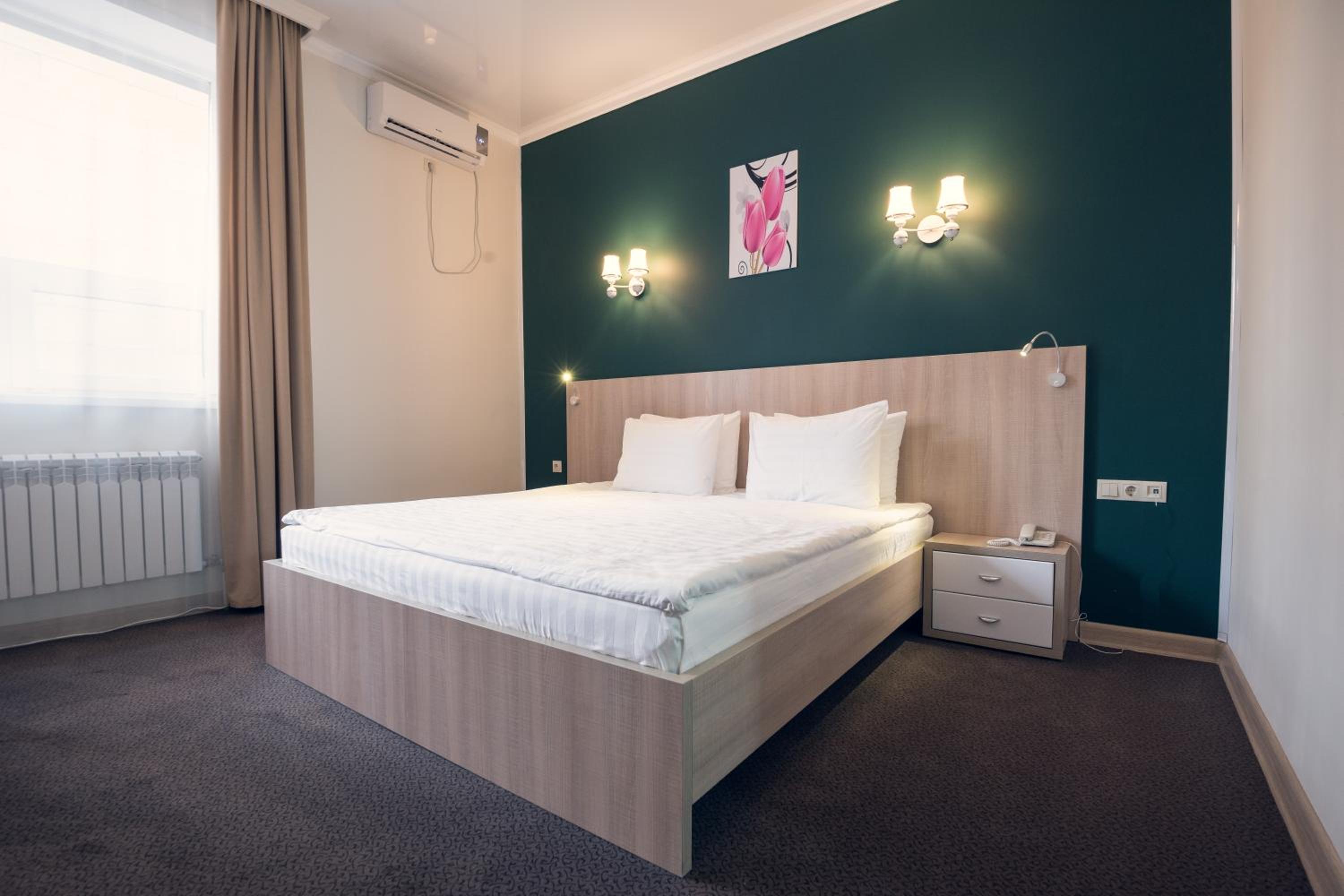 Double Room - Photo 6