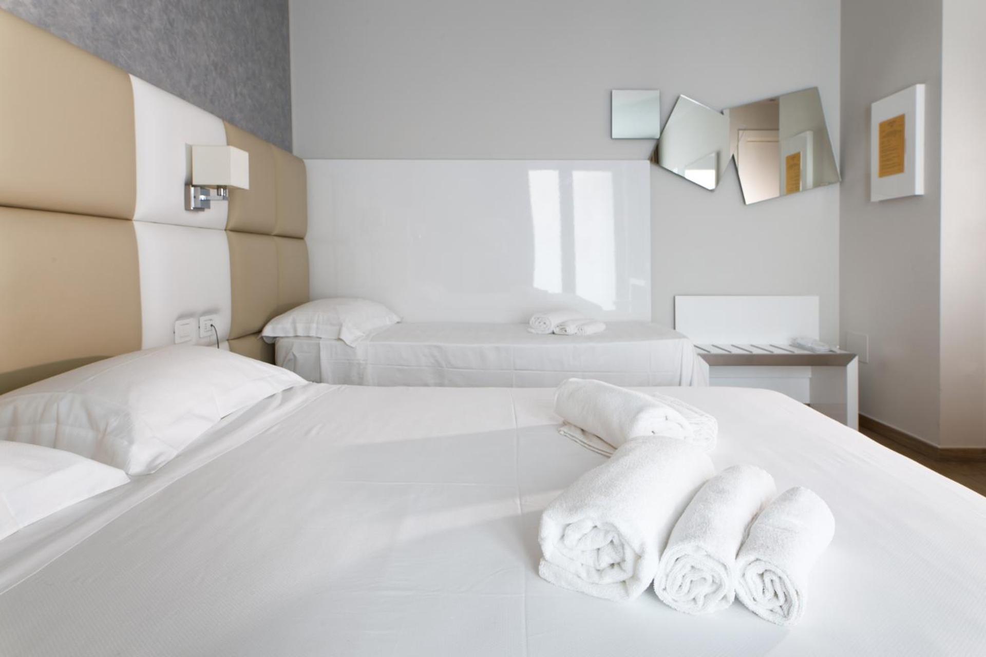 Triple Room with Balcony photo 2