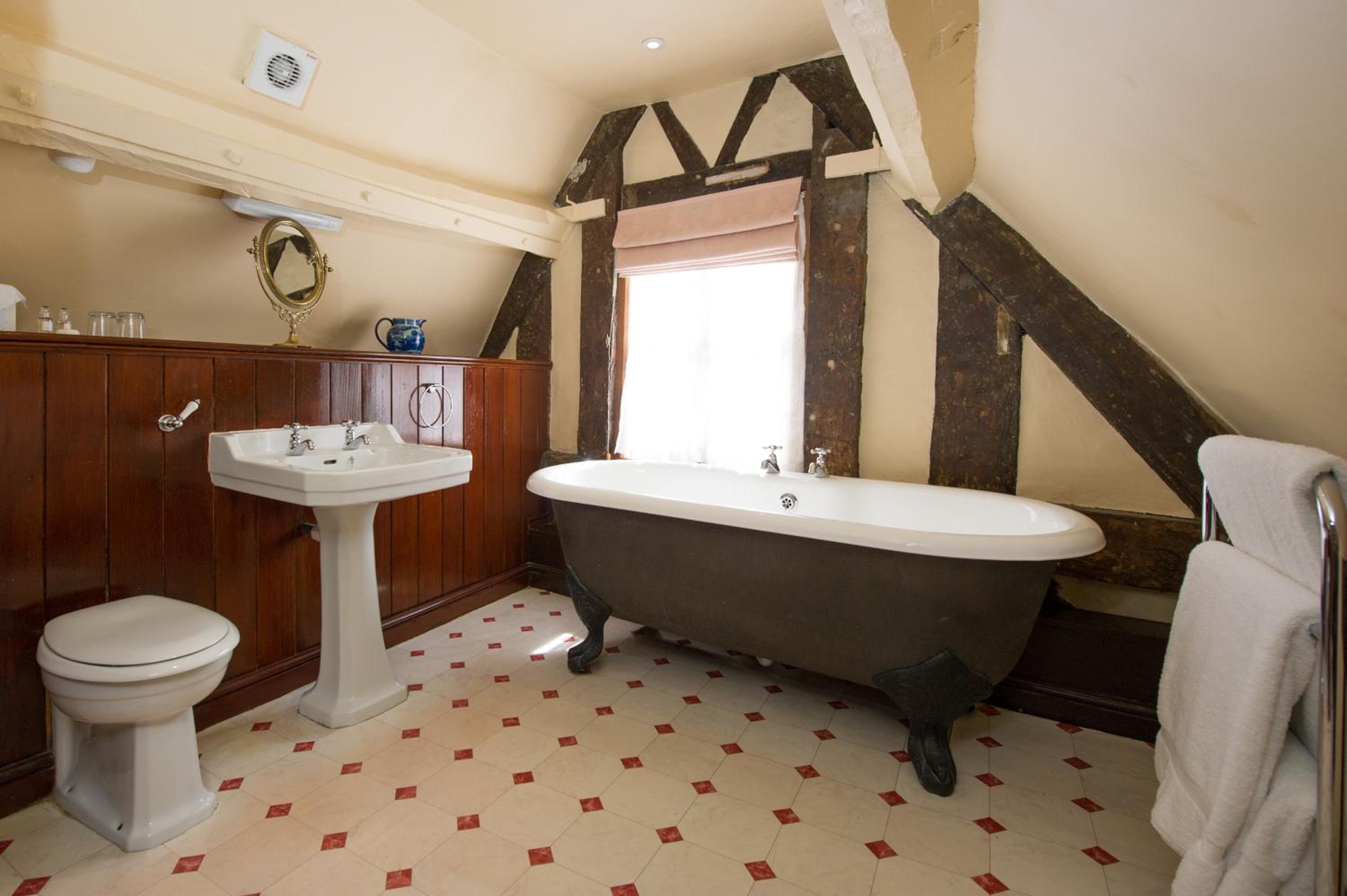 Suite - Photo 6