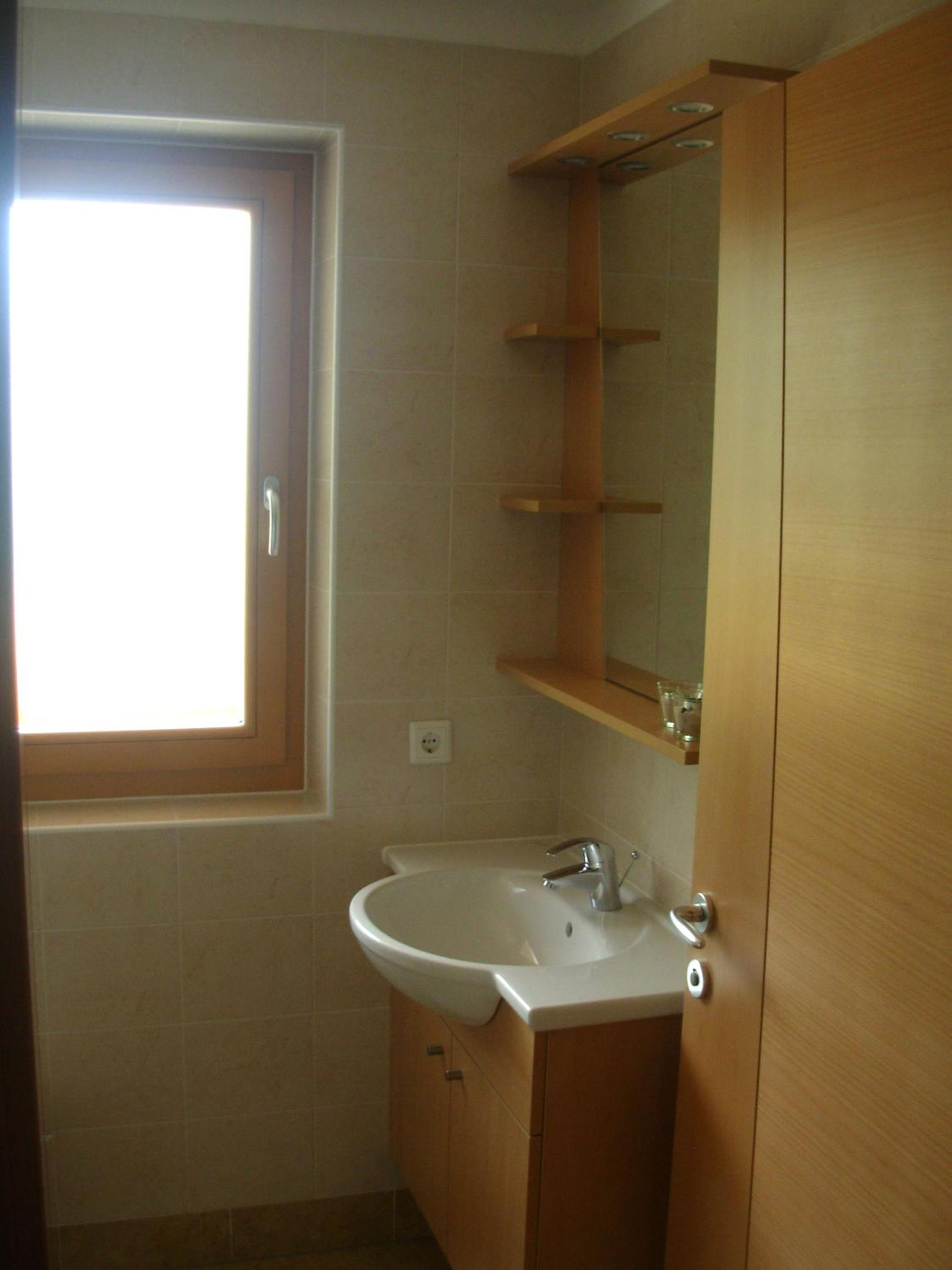 Apartment with Mountain View photo 2