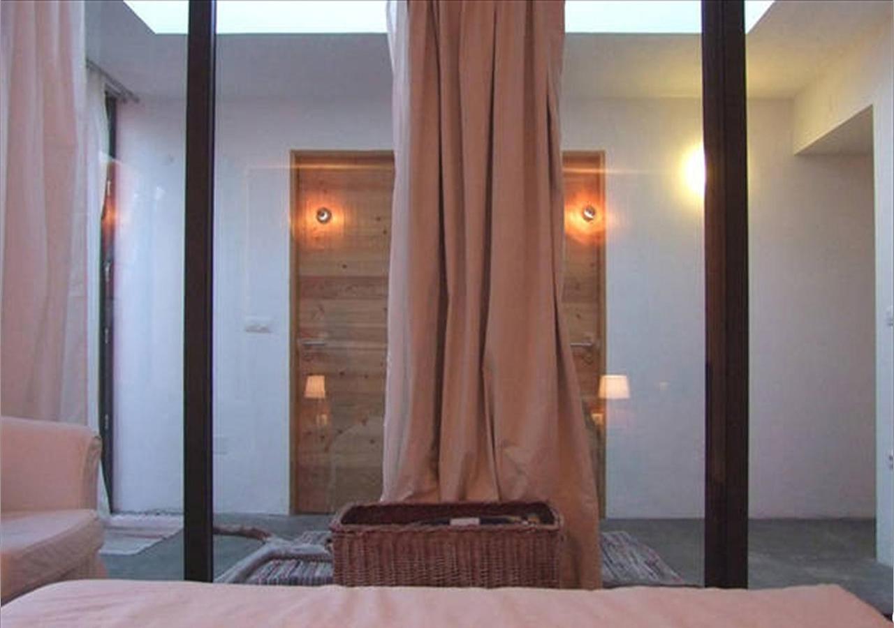 Large Twin Room photo 1