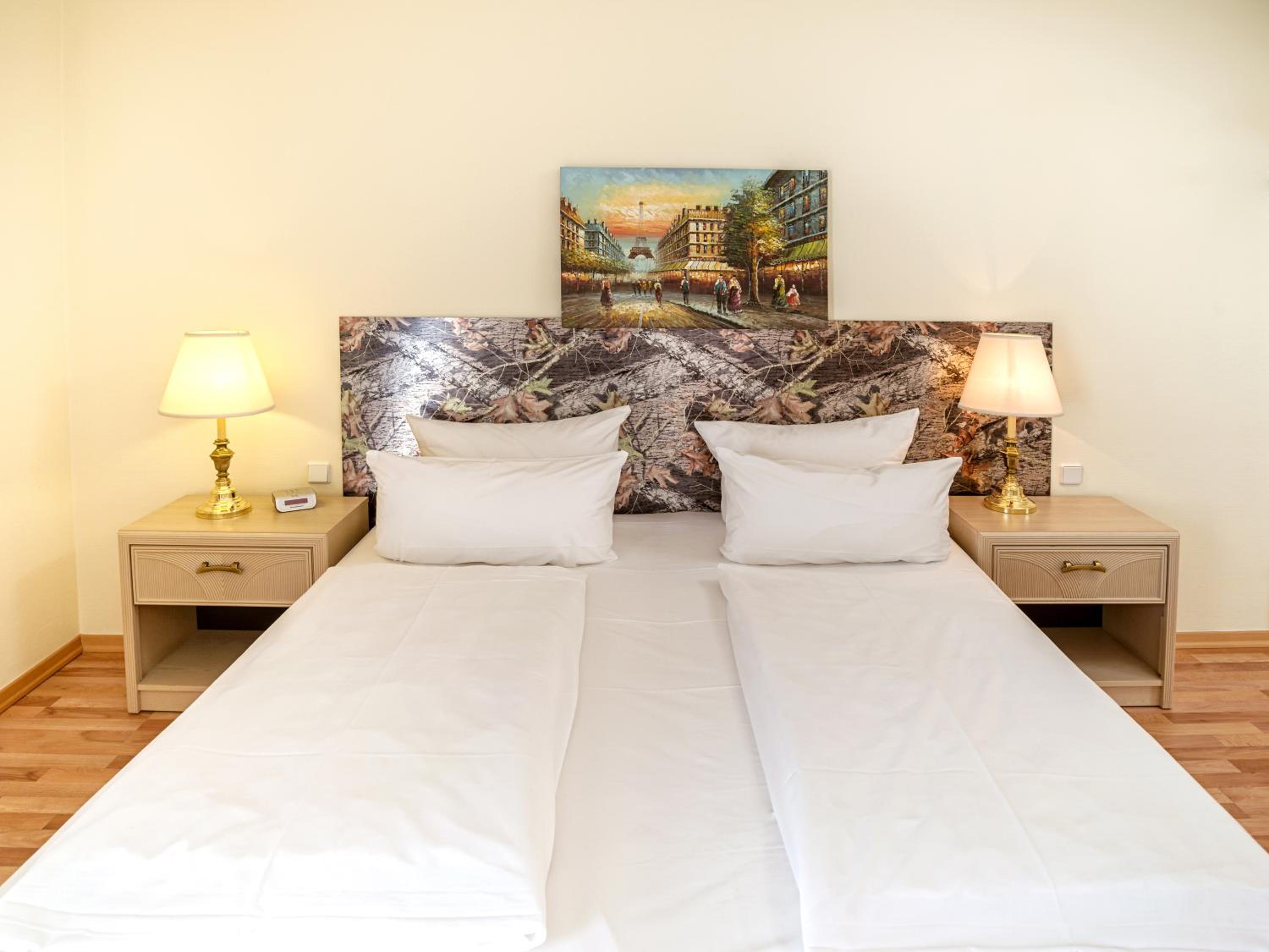Standard King Room photo 1