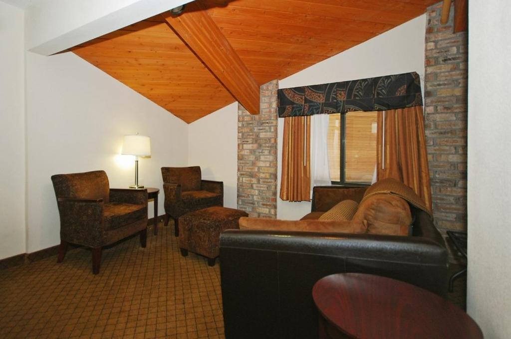 Queen Room - Disability Access/Non-Smoking - Photo 4
