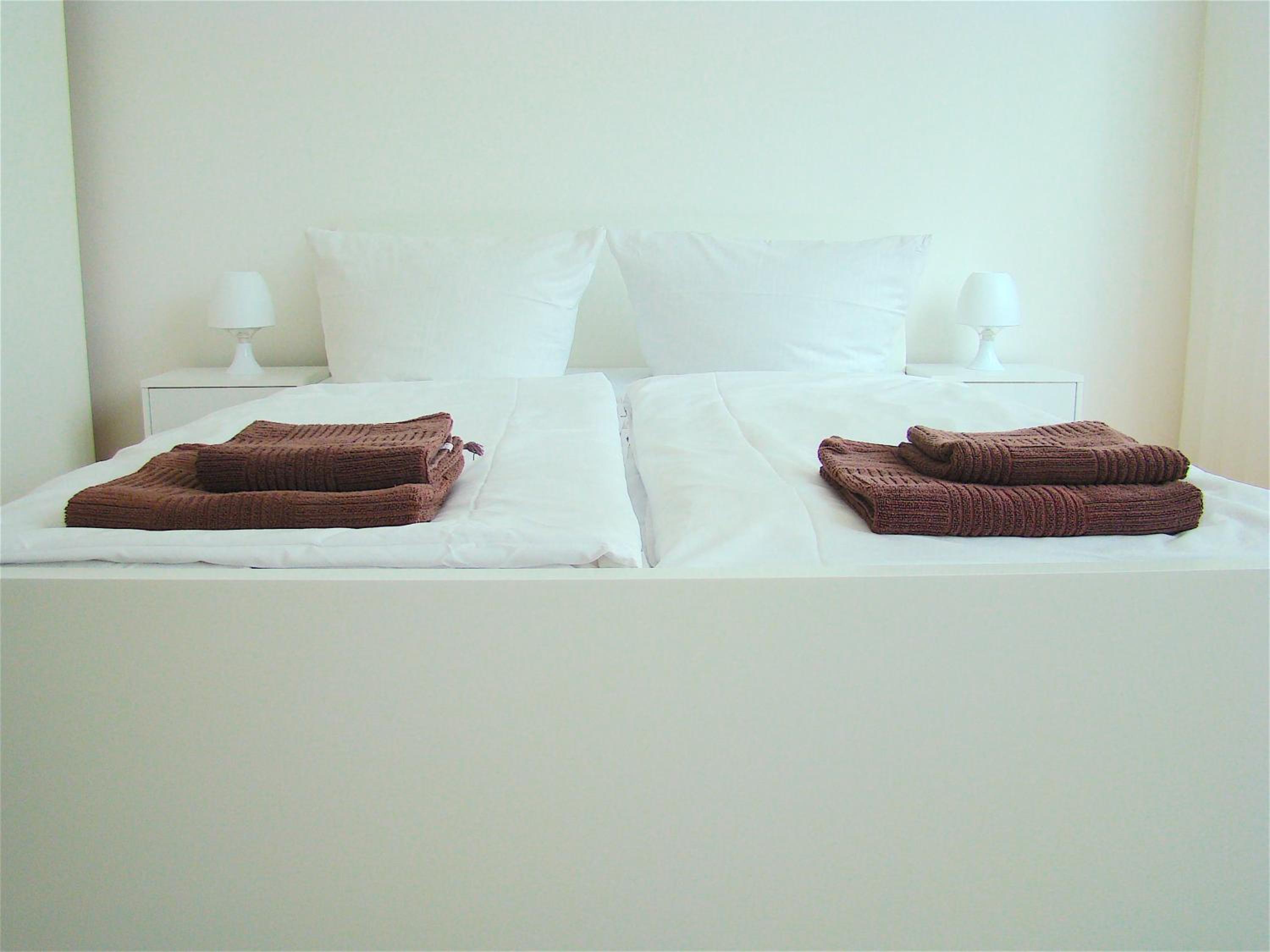 Double or Twin Room with Shared Bathroom photo 3