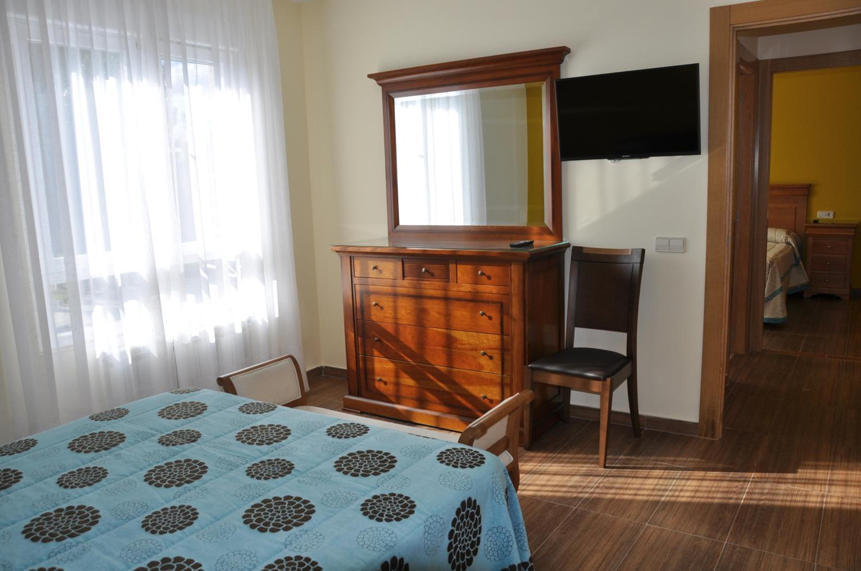 Quadruple Room photo 2