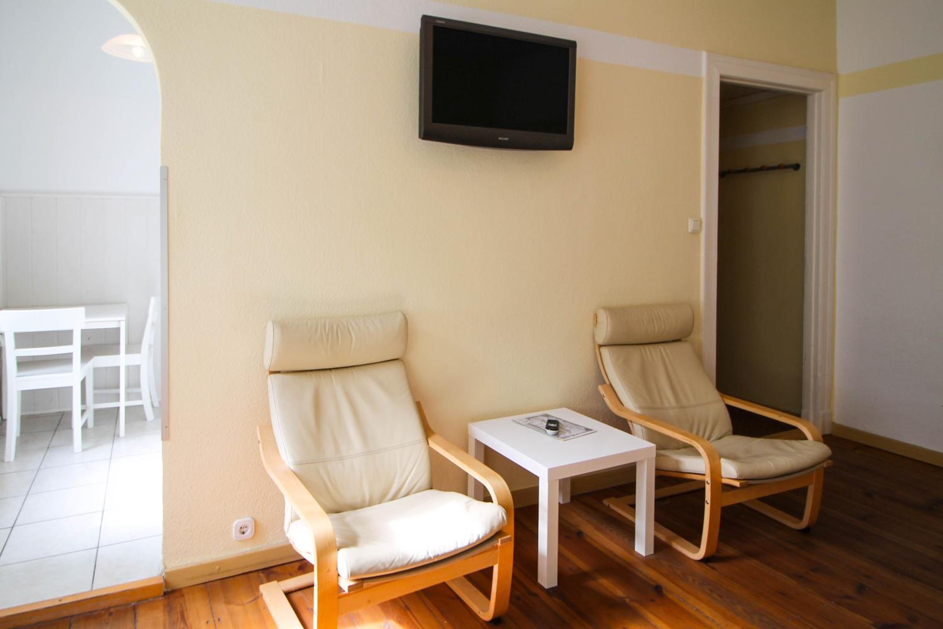Apartment (2 Adults)