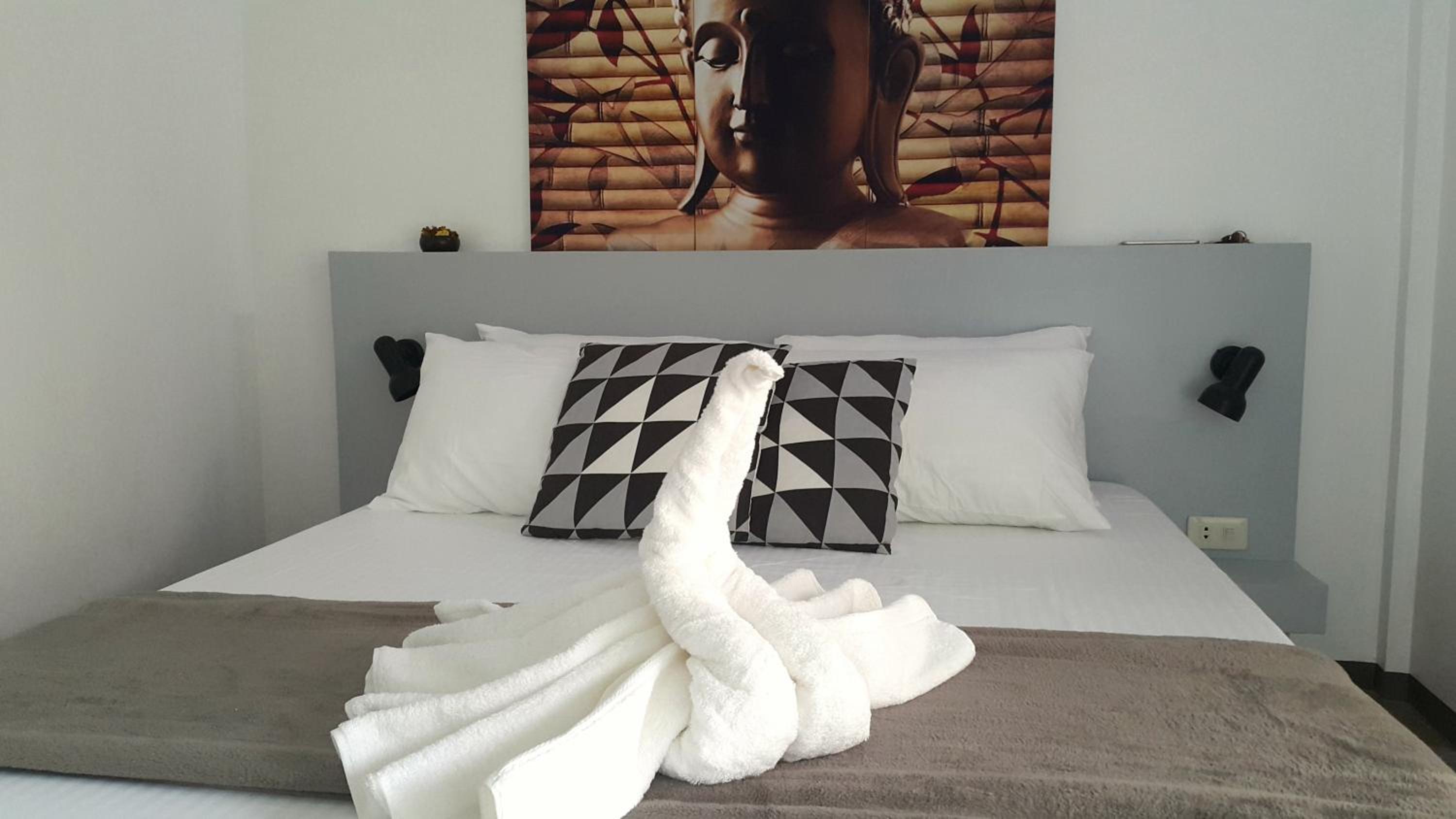 Basic Double Room with Balcony