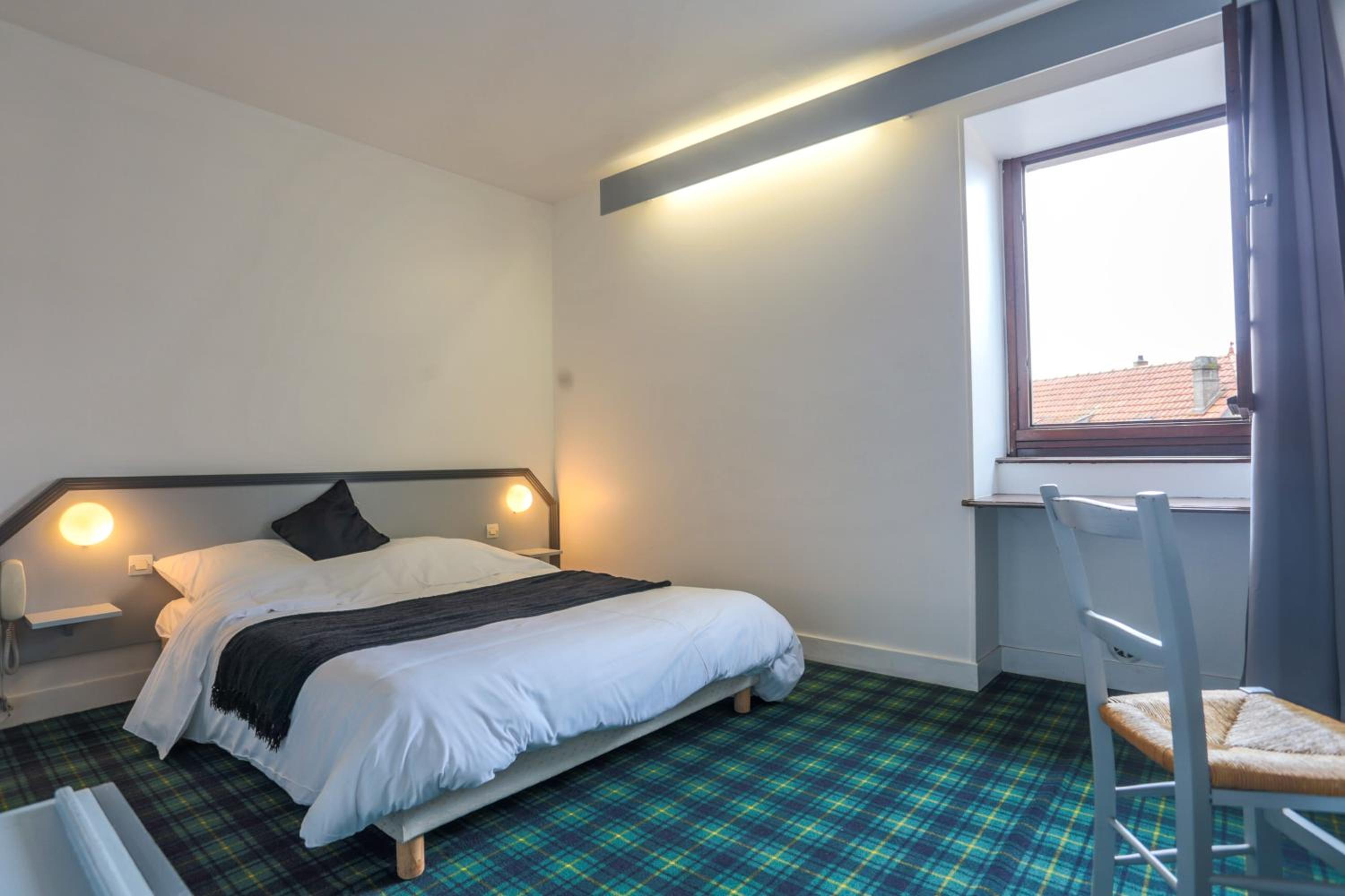 Double Room - Photo 4