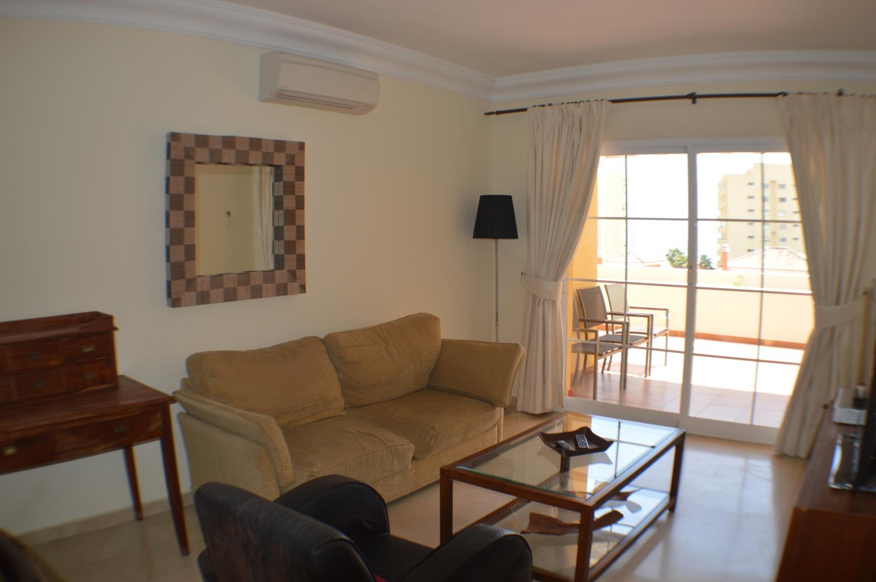 Apartamento con Terraza
