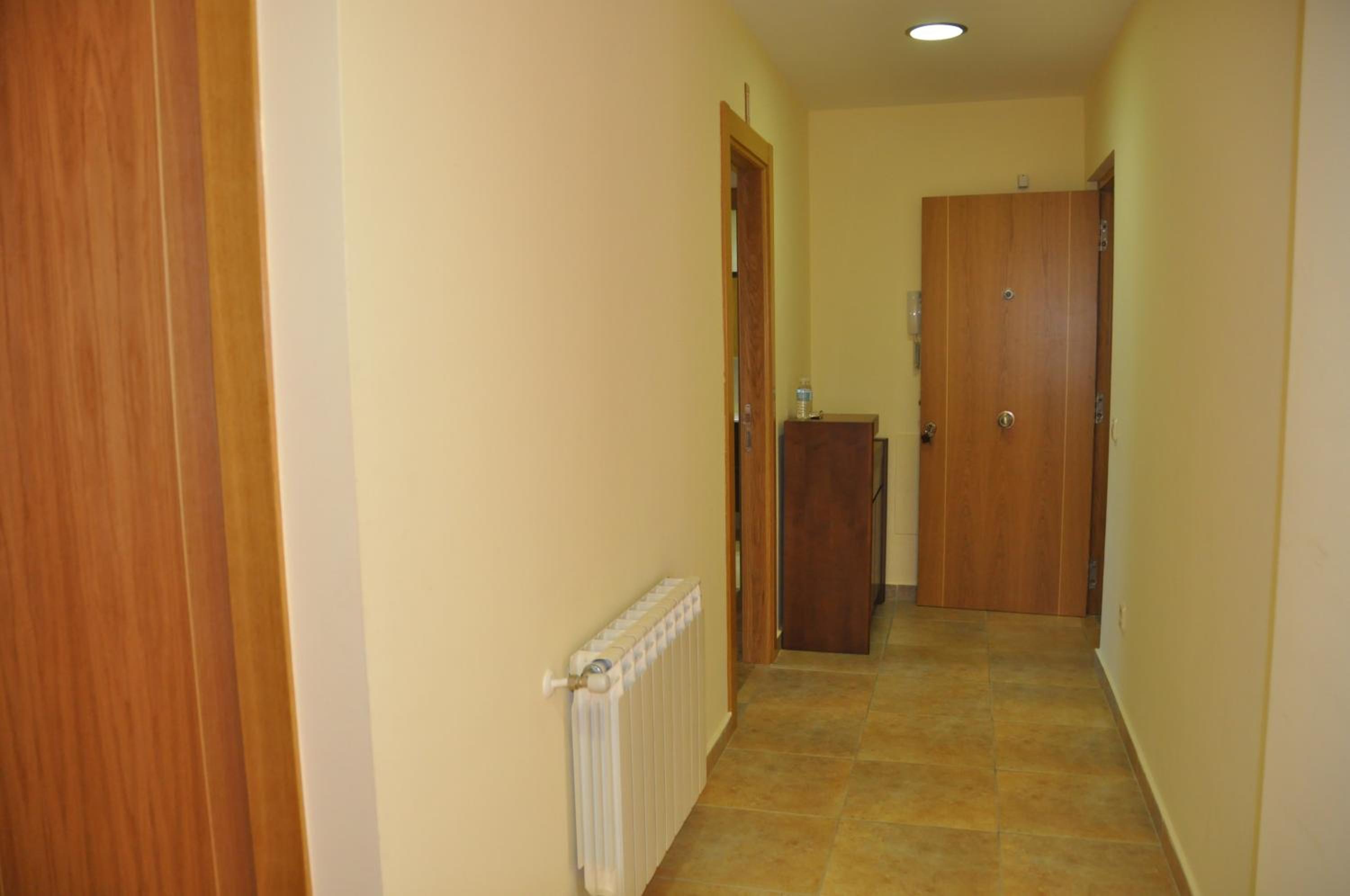 Three-Bedroom Suite photo 2