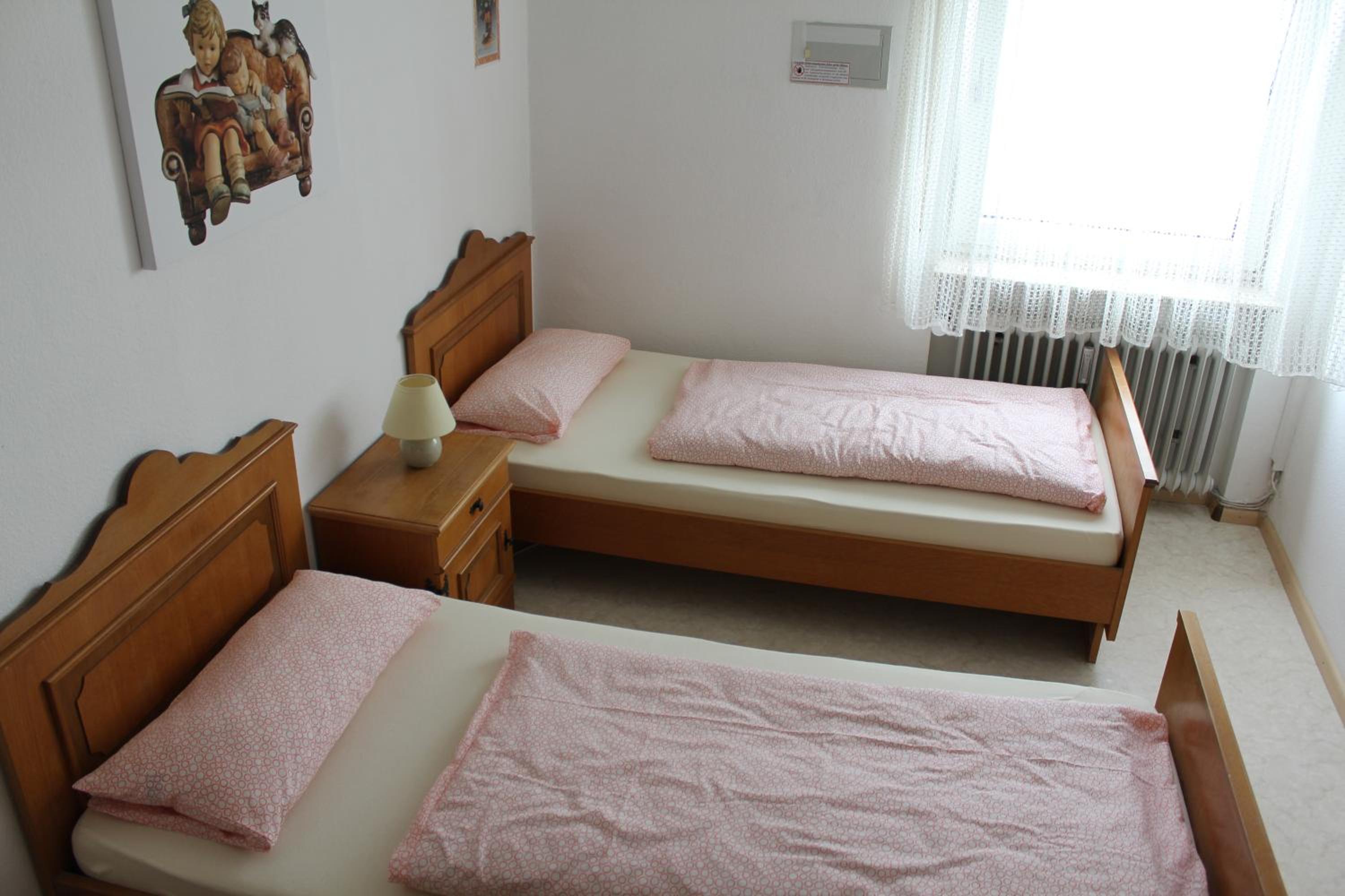 Double Room with Shower - Photo 36