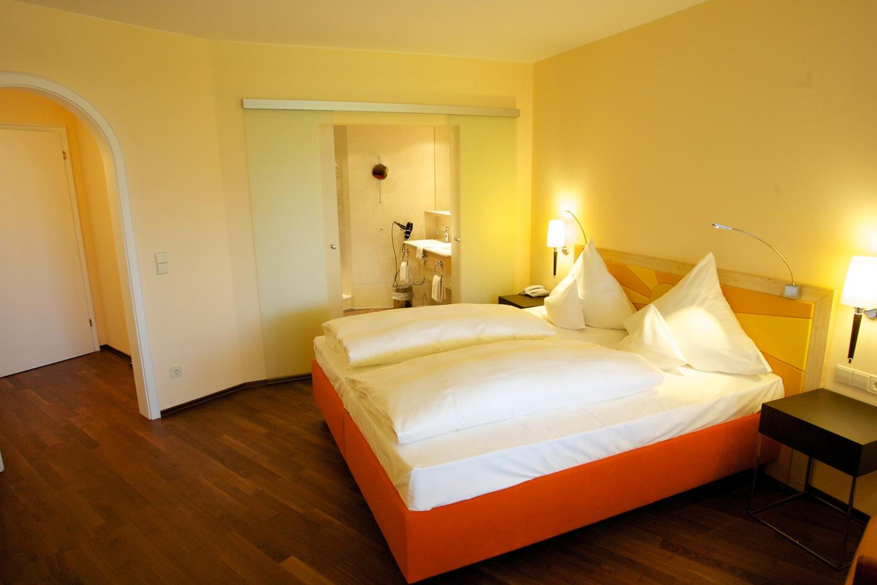 Double Room 112 ft² photo 1