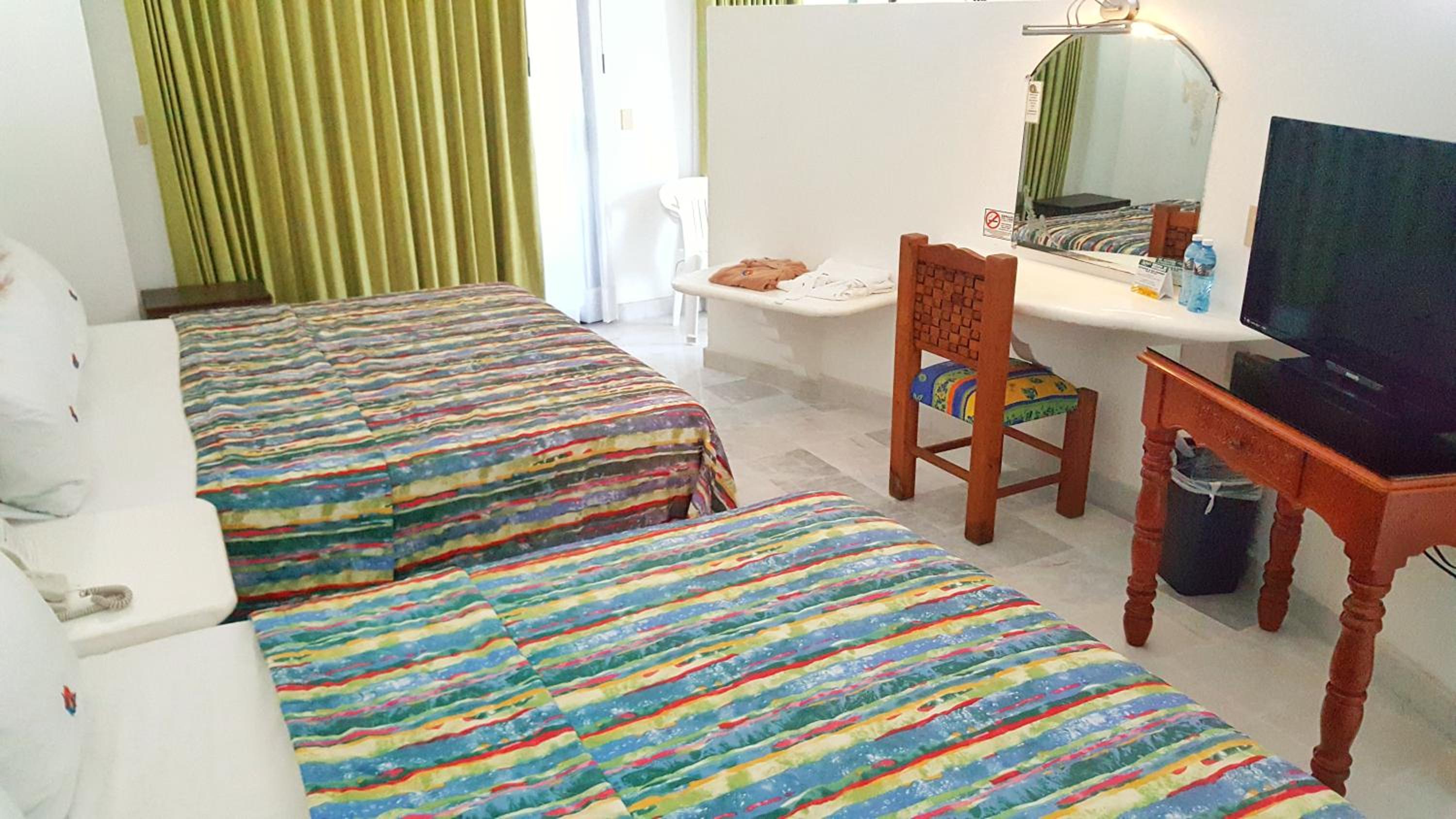 Double Room with Sea  View- Beach Club photo 1