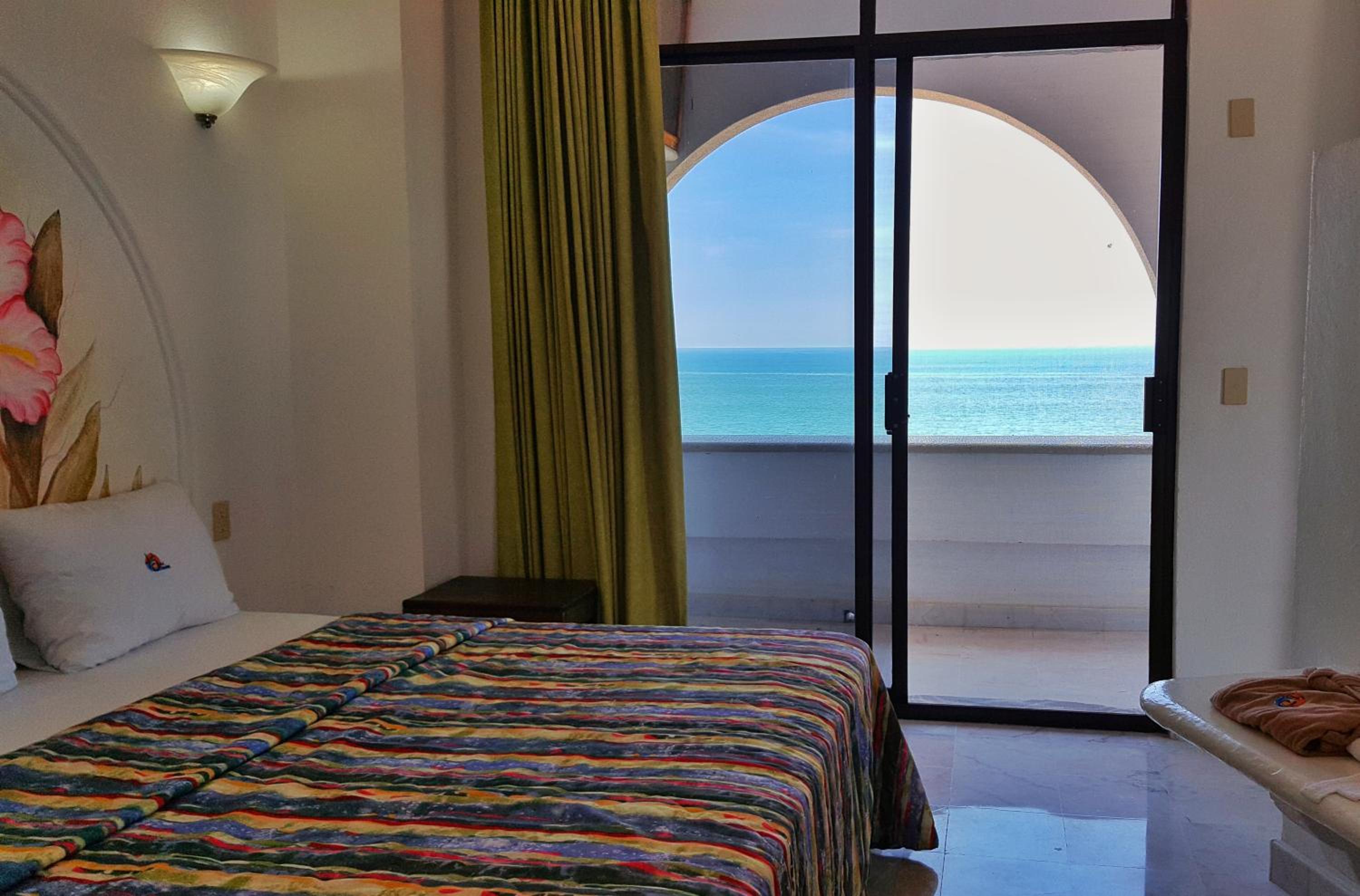 Double Room with Sea  View- Beach Club photo 2