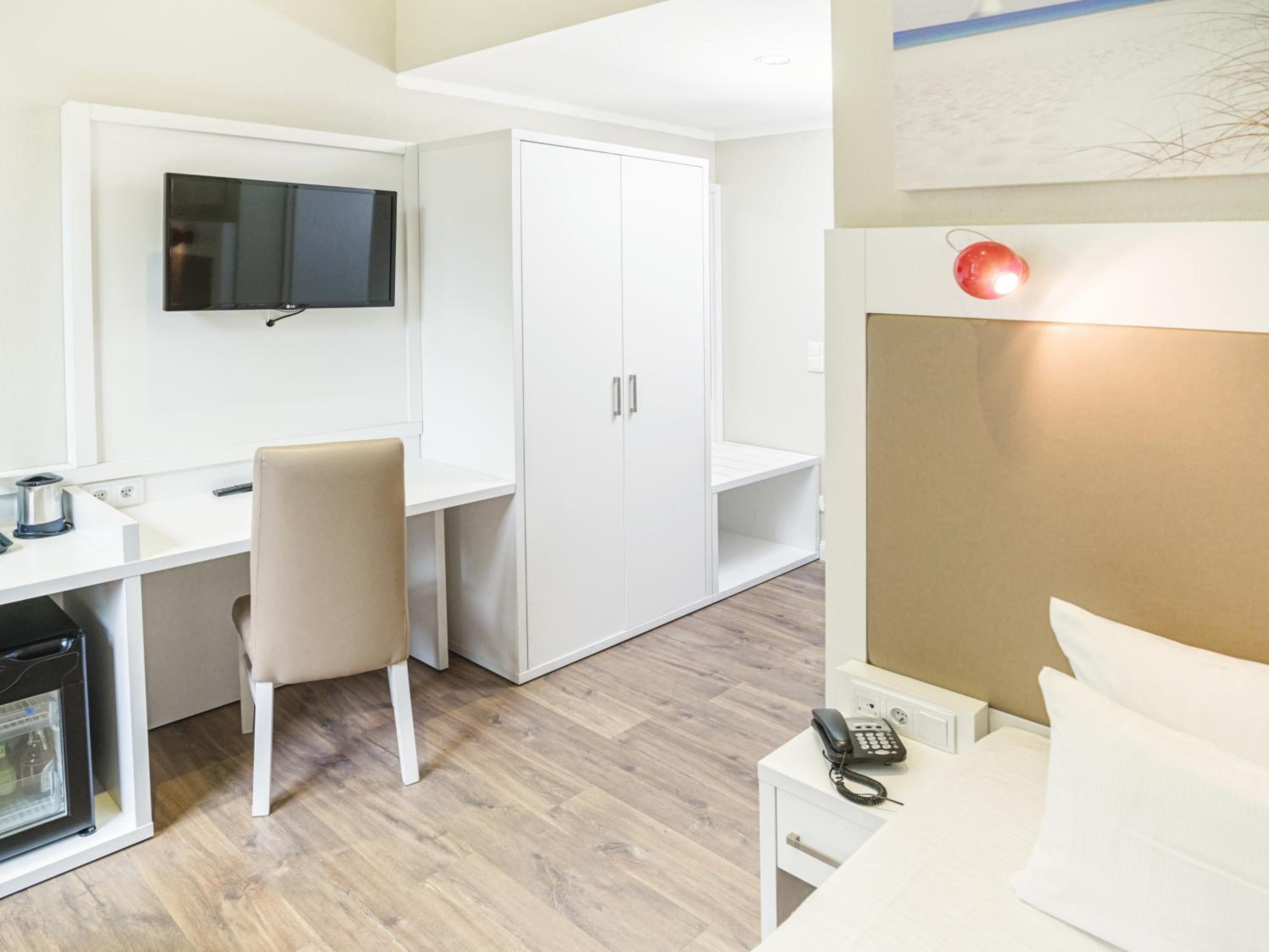 Comfort Twin Room - Photo 9